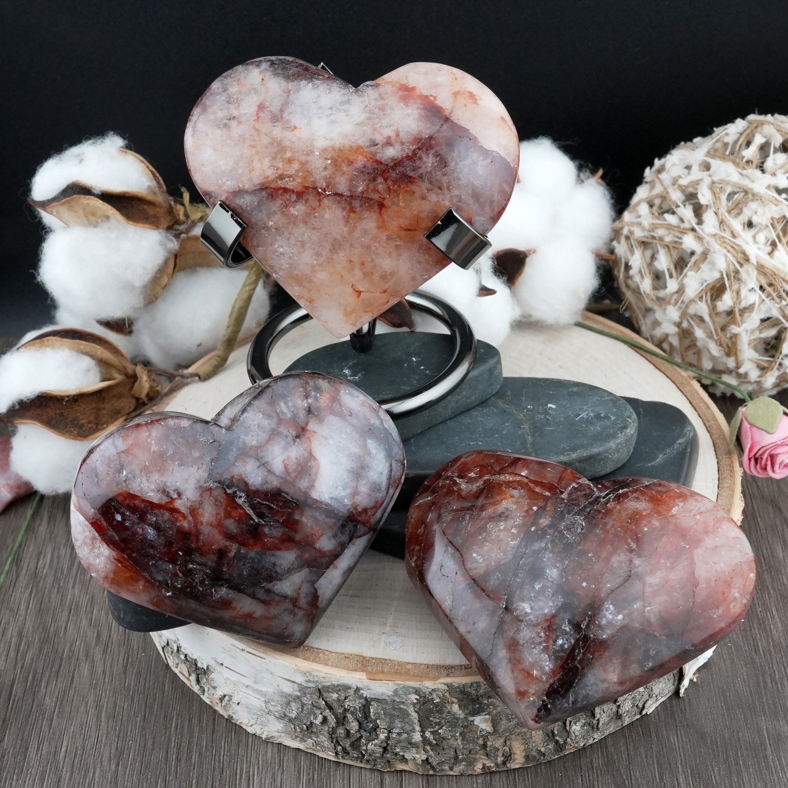 Natural Red Fire Quartz Heart Crystal Altar Decor Romantic Love Palm Stone Gift