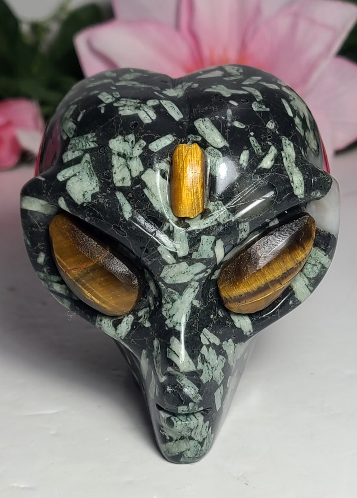 3″ 1.5 lb Chinese Writing Stone Alien Head Skull Tiger Eye Crystal Stone Carving