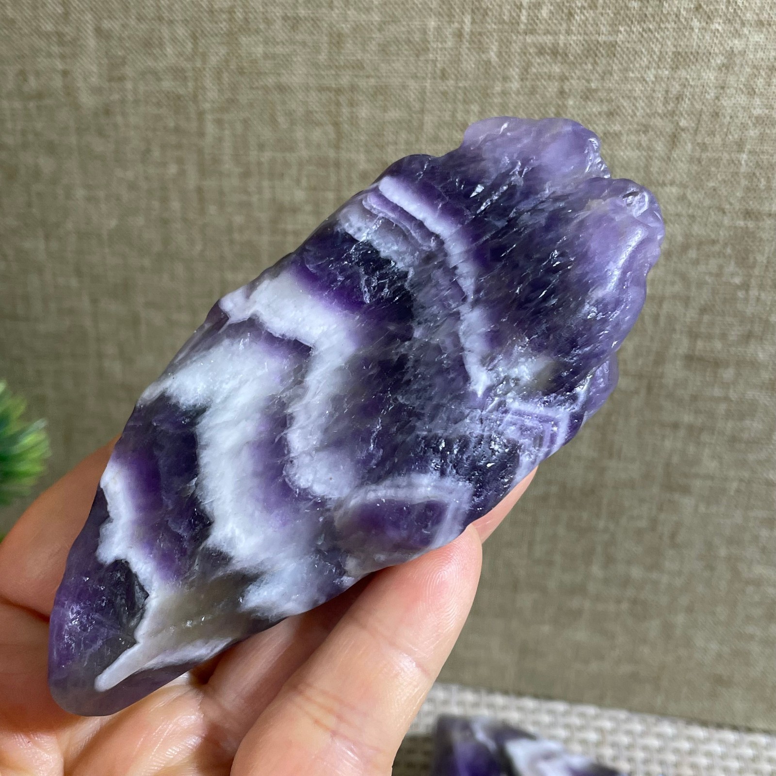 132g Dreamy Amethyst Crushed stone crystal Energy Mineral Specimen