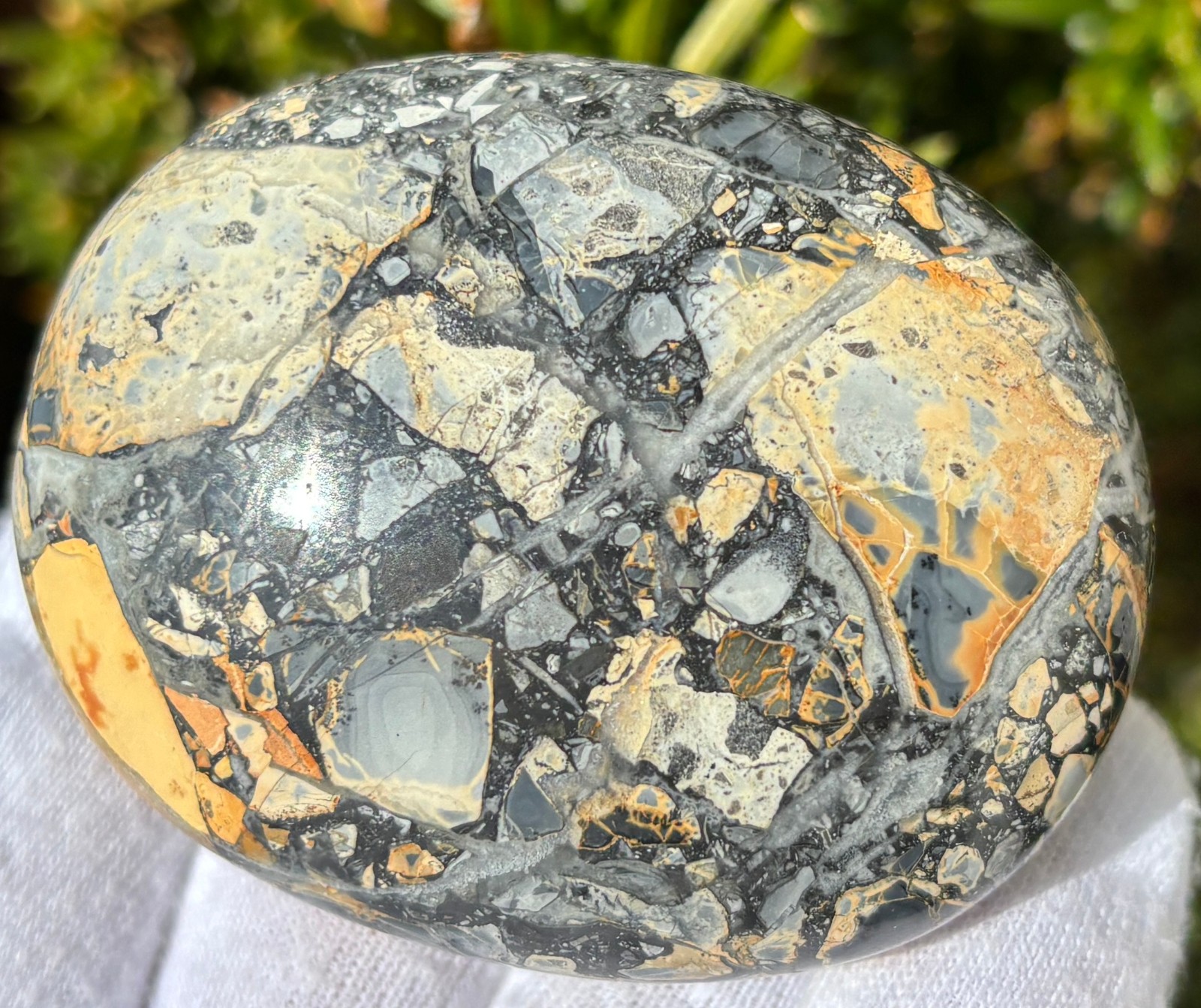 USA SALE 122g 2.3″ MALIGANO JASPER PALMSTONE PALM STONE Bumblebee colors