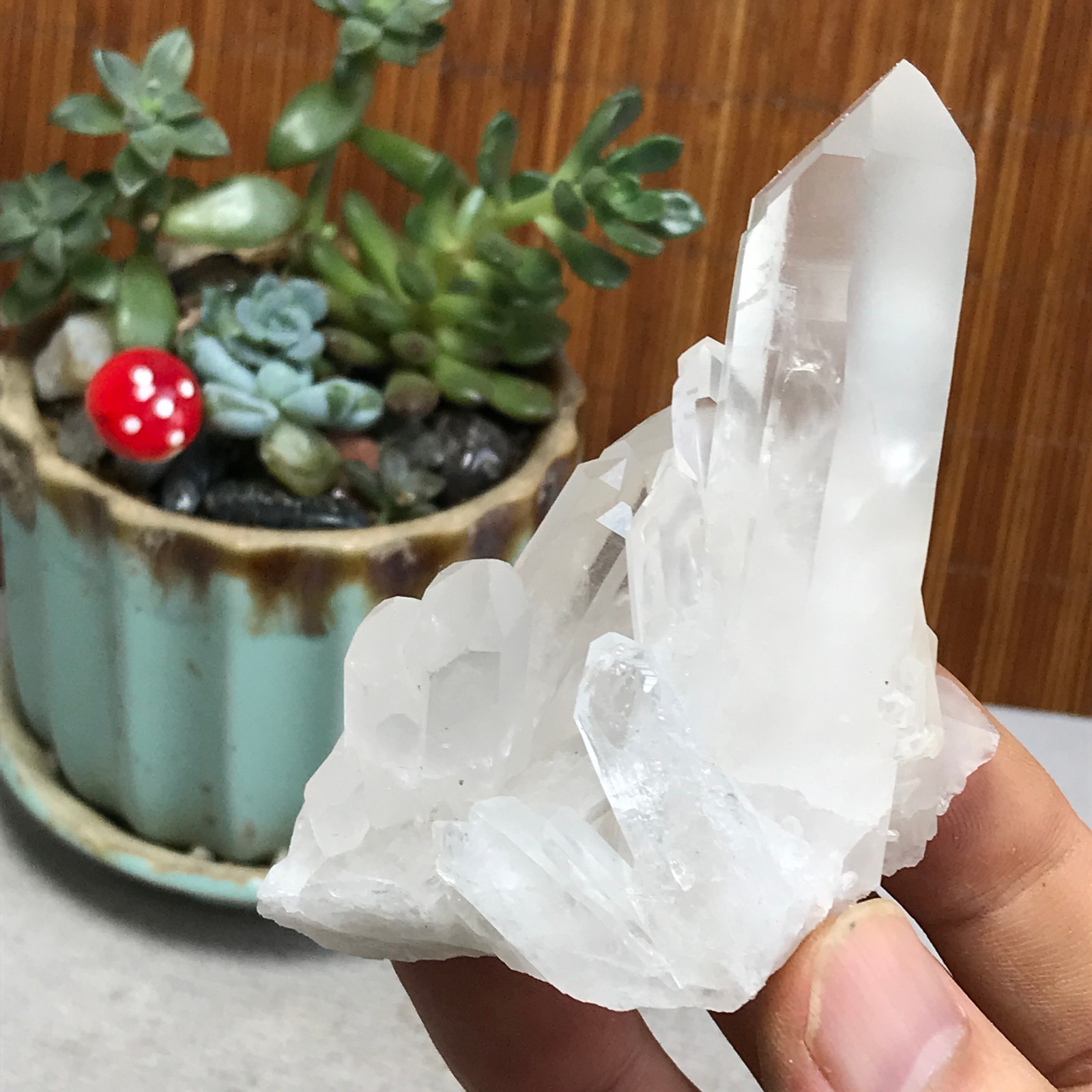 94-48-40mm Natural crystal clusters pretty Quartz Mineral Specimen 124g A6984