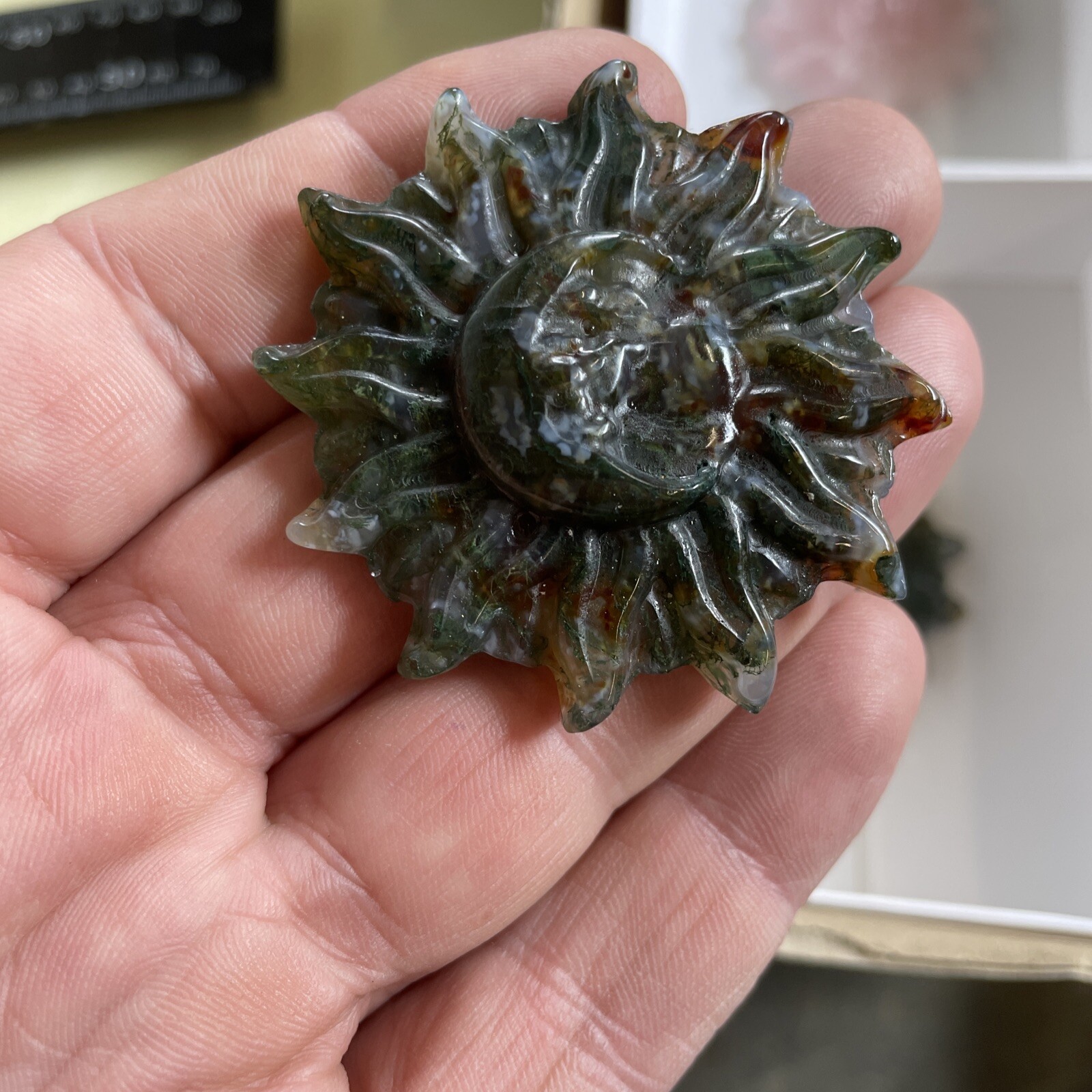 2″ Hand Carved Natural Moss Agate sun Moon Quartz Crystal Uk Sellers F16 #5