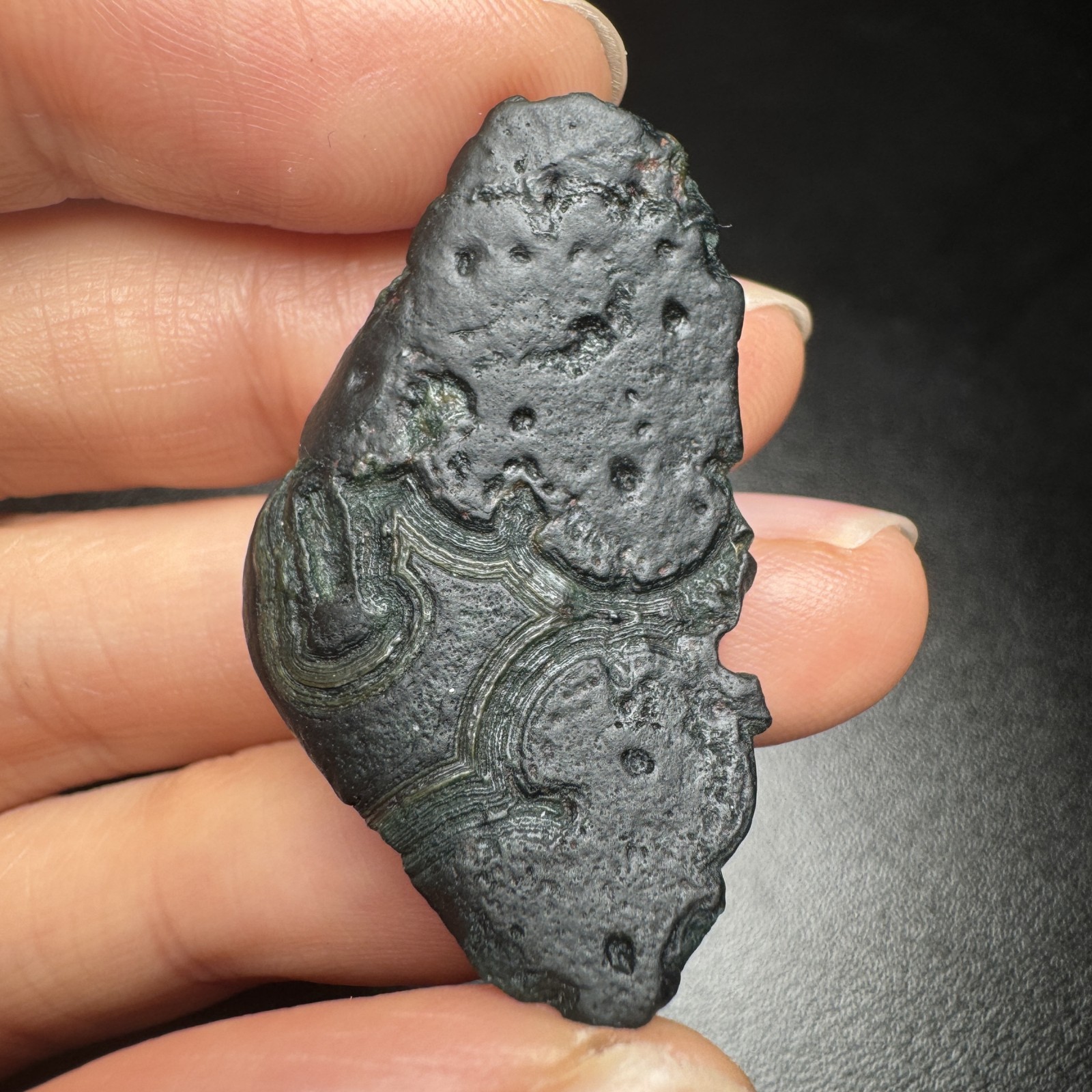 3.7cm/8.1g Natural Alxa Gobi Bronze Green Relief Eye Agate,Mongolia-1113