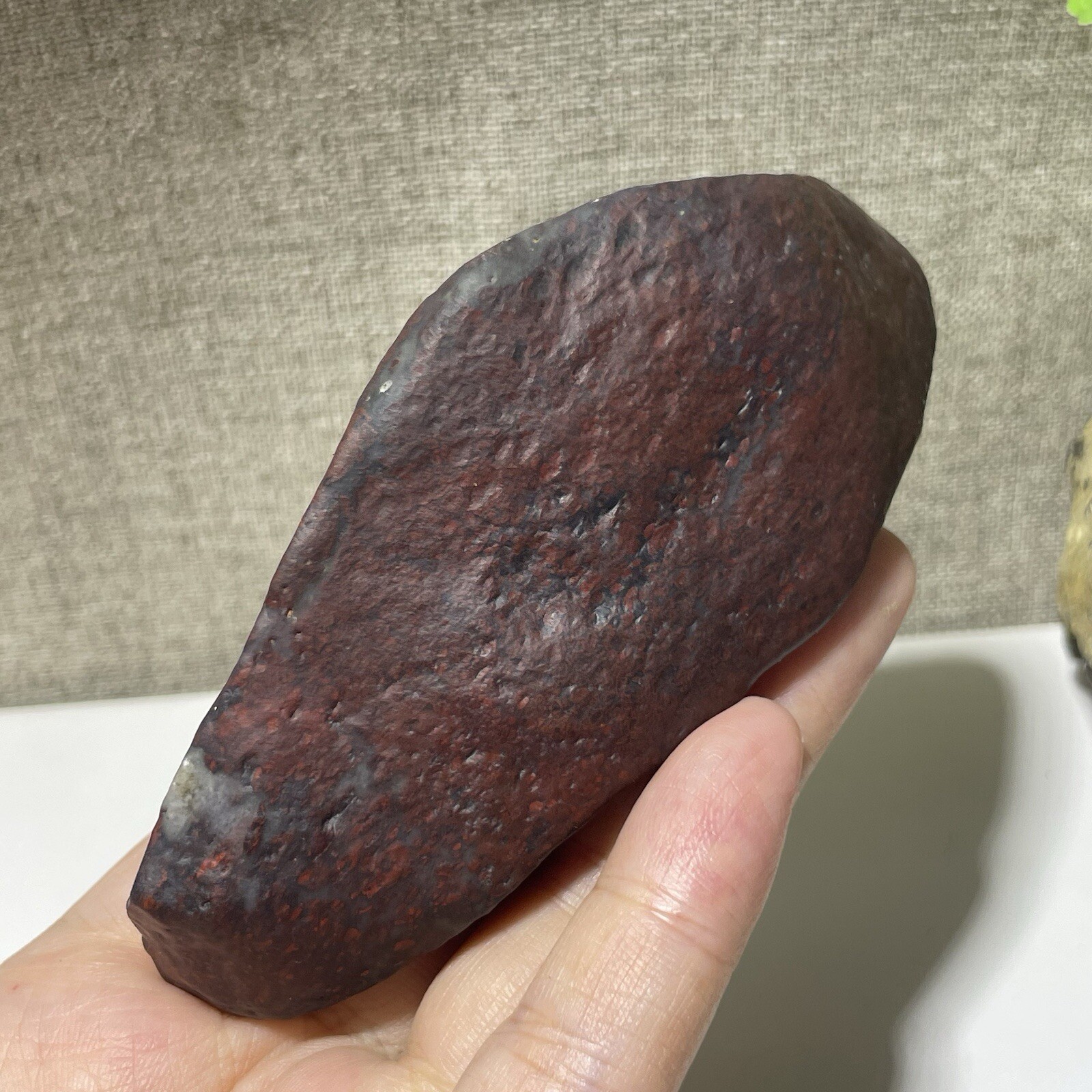 217g Natural Iddingsite meteorite specimen raw stone from China a6638
