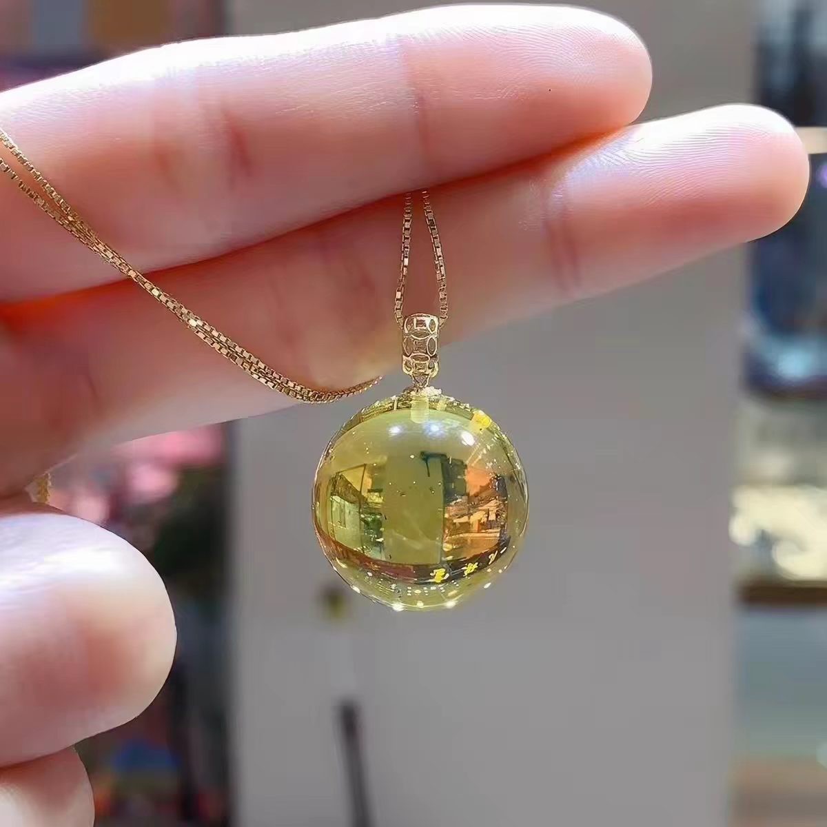 Genuine Natural blue Amber Gemstone Rare Healing Pendant 15mm AAAAA