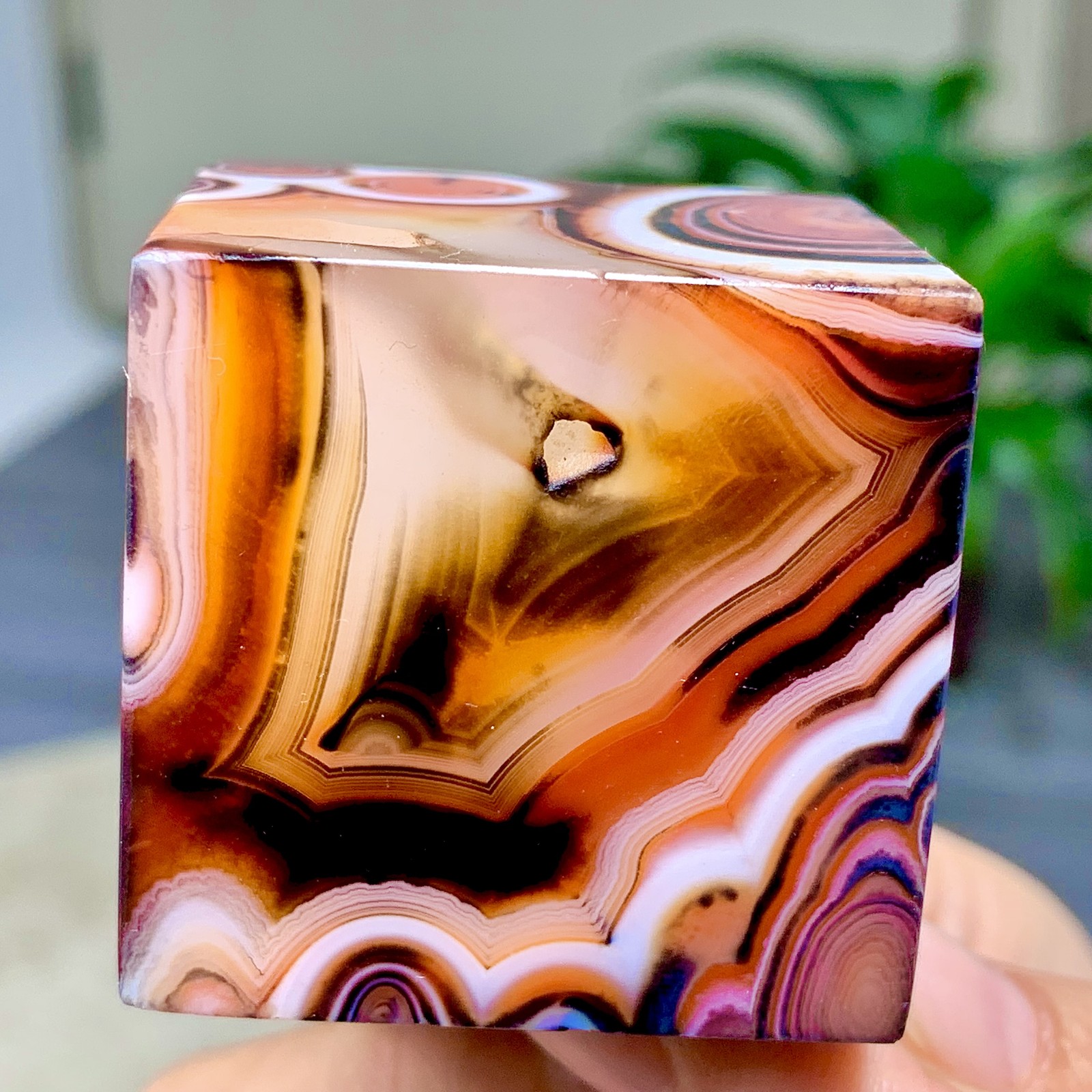 178G Natural black-red stripe agate Crystal Square Madagascar mineral