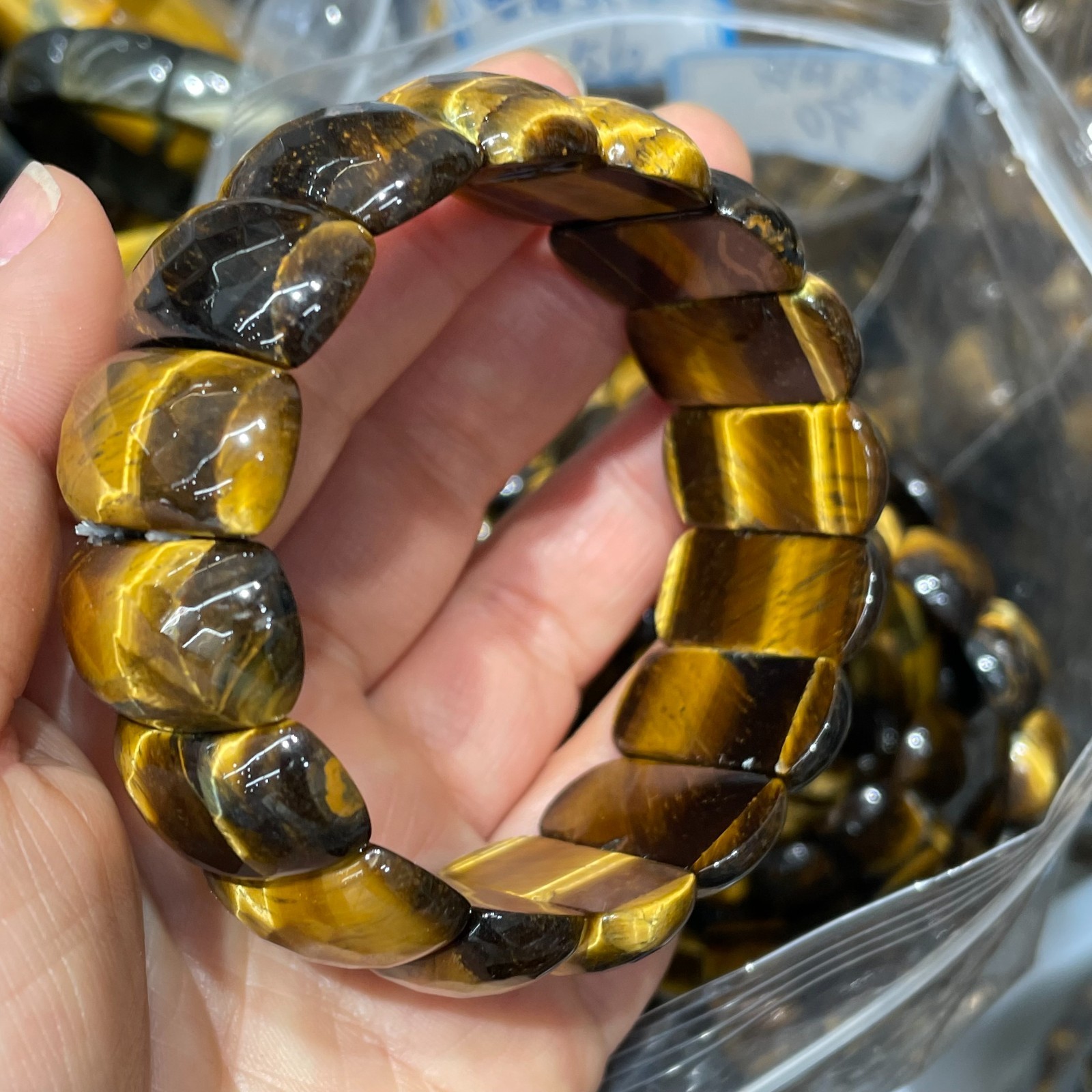 1 string Tiger’s Eyecrystal combination elastic rope bracelet