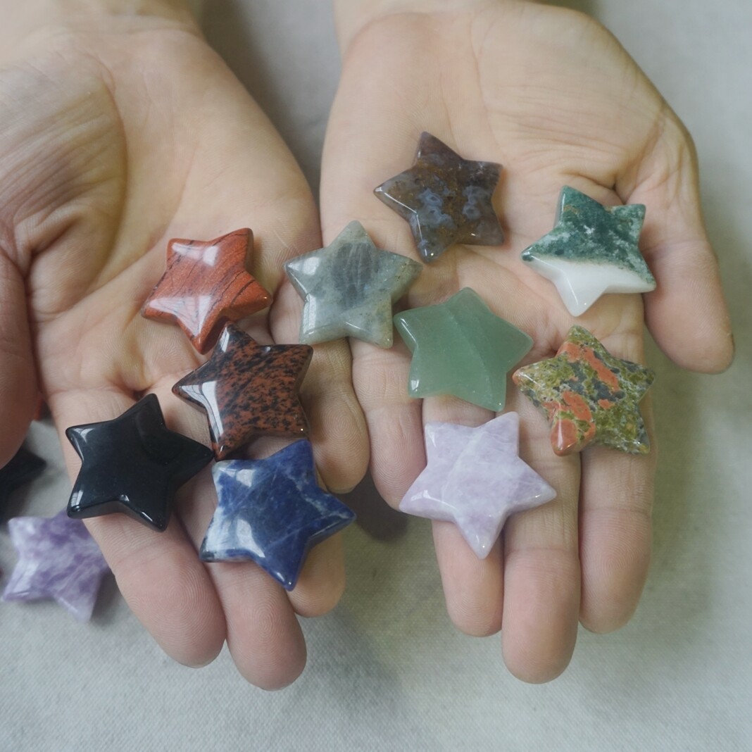 50Pcs Natural Quartz Crystal Jasper Pentagram Stars Diverse Rock Healing 3cm AA