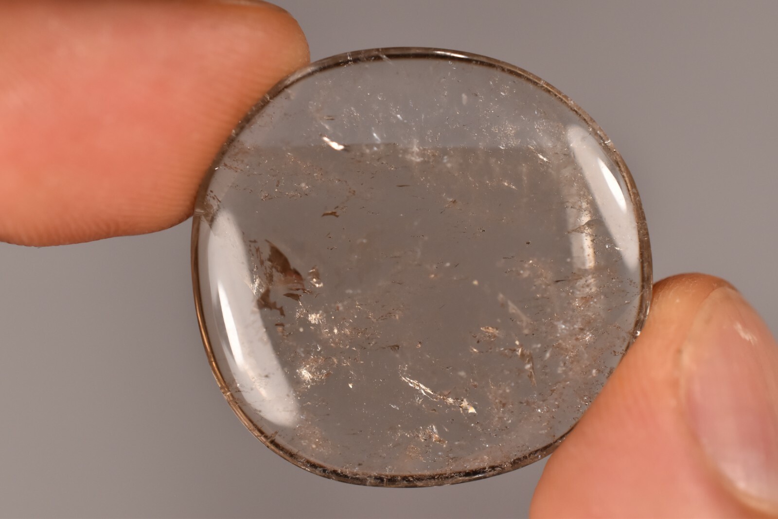 *SMOKEY QUARTZ* Flat Stone 2.9cm 7.8g Palm Smoky Healing Crystal Worry Thumb