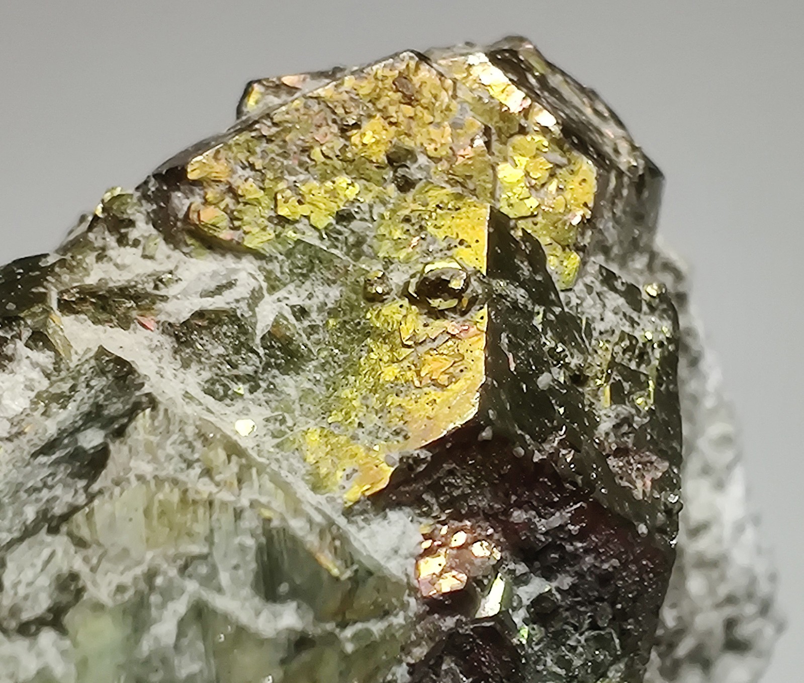 Iridescent Chalcopyrite crystal specimen. Klein Quarry, Iowa. 4 cm.