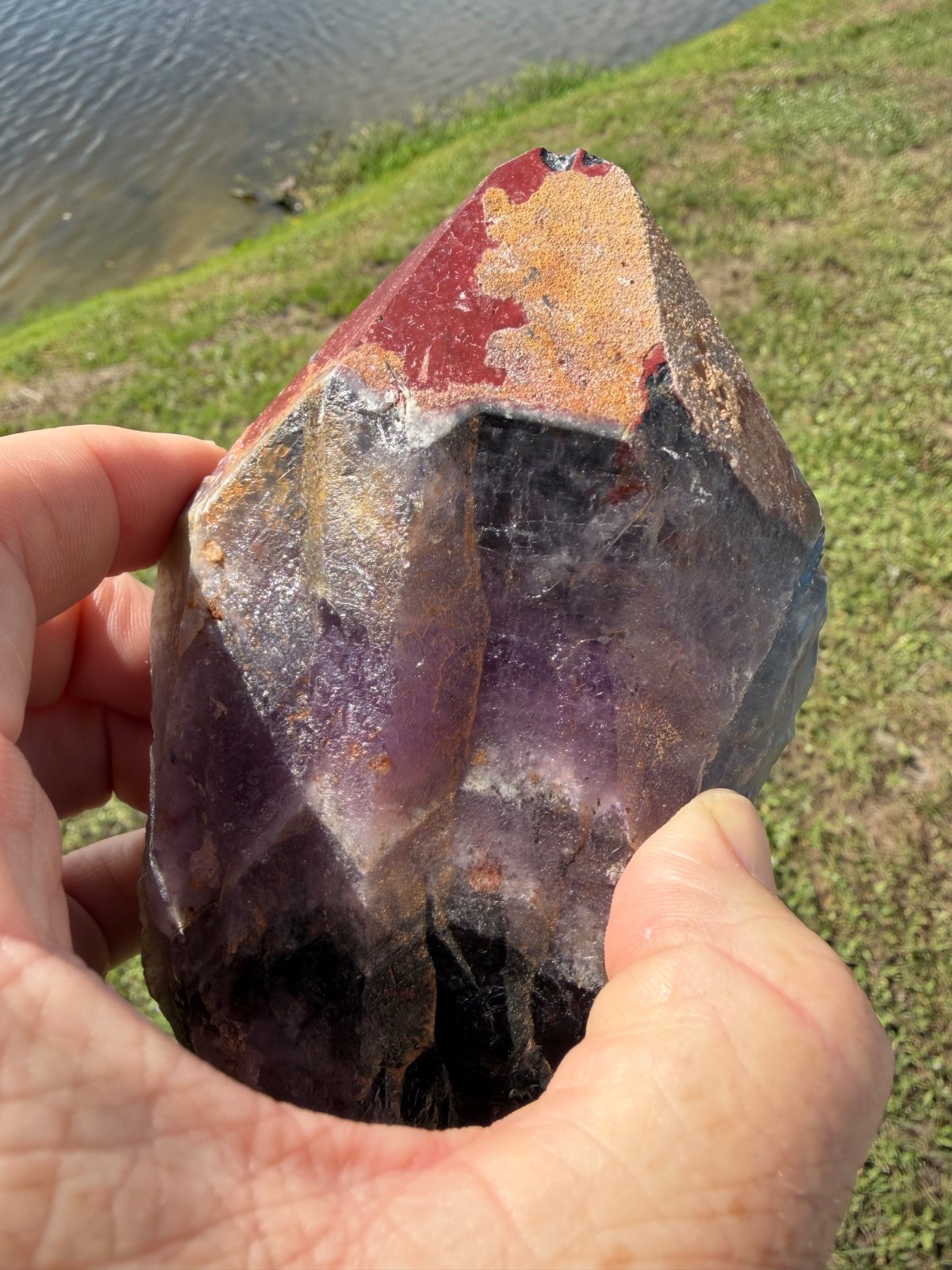 Very Nice Auralite 23 Crystal Multi Red Cap from Canada 1583 grams 7″+ (3.5 LBS)