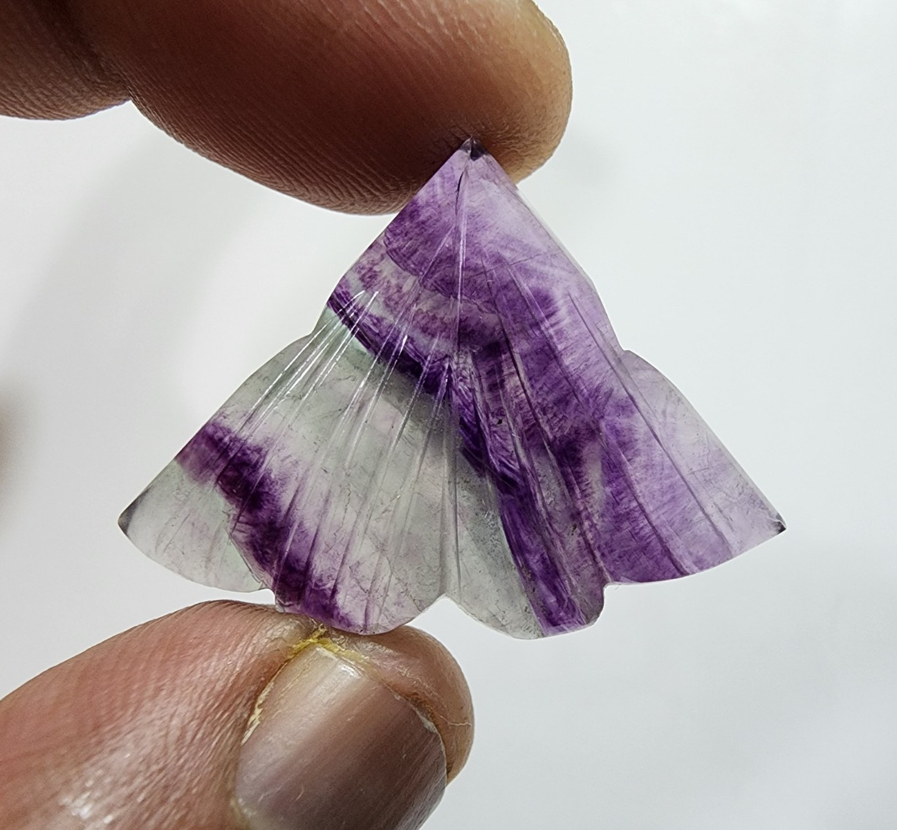 High Quality Designing Carving Rainbow Fluorite Fancy 54 Crt Loose Gemstone