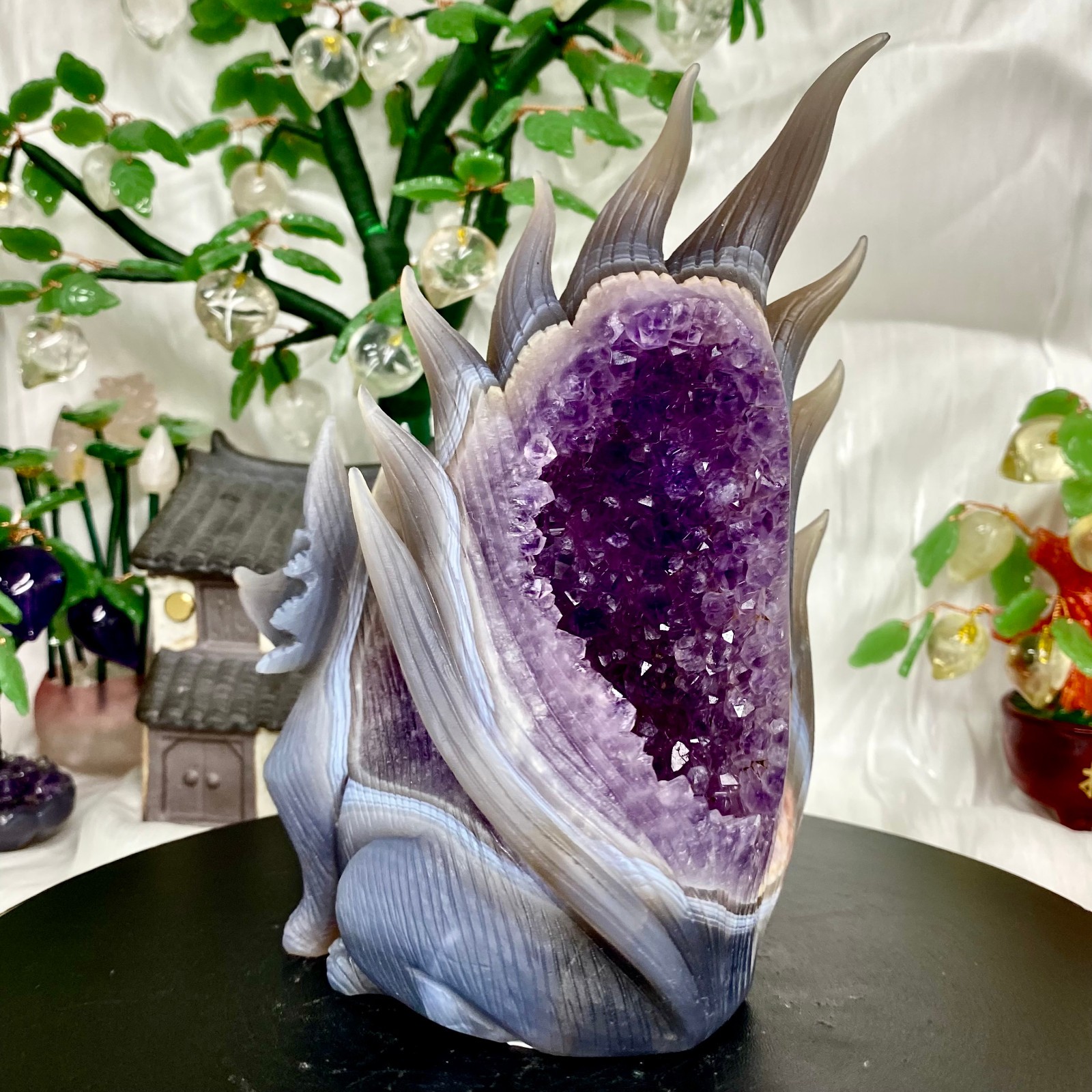 2.6LB Natural Agate Geode Hand Carved Nine-tailed Fox Quartz Crystal Decor