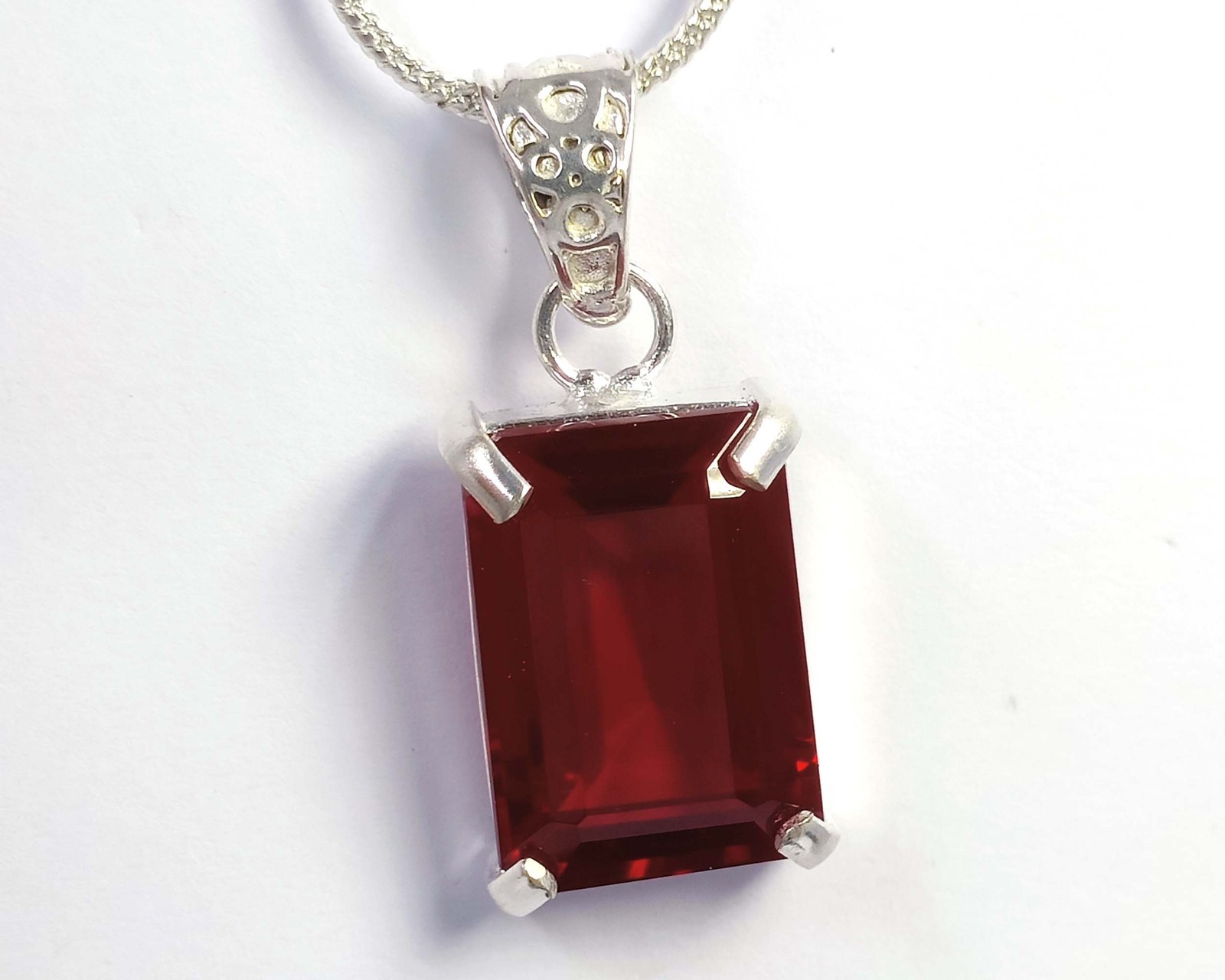 47 CT Natural Red Ruby Emerald Shape 925 Silver Pendant IGL Certified Gems 6JDA