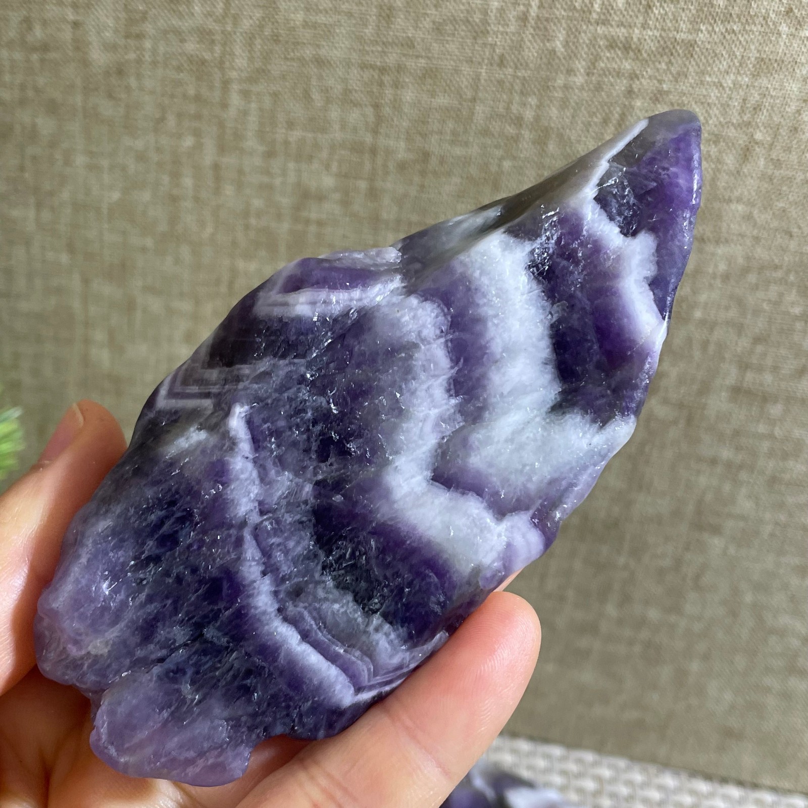 132g Dreamy Amethyst Crushed stone crystal Energy Mineral Specimen