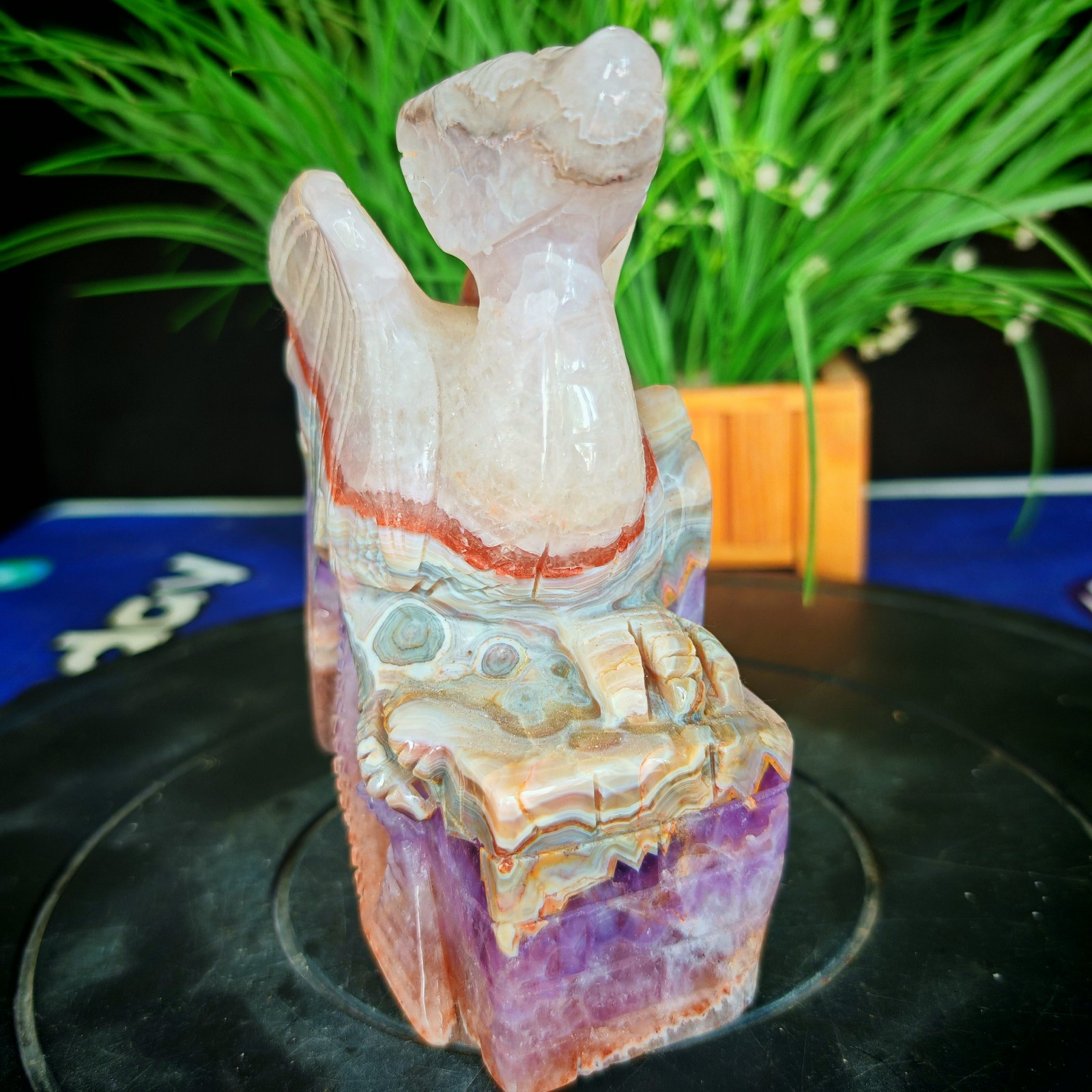 4.62LBTop natural crystal hand carved therapeutic artwork2.10kg