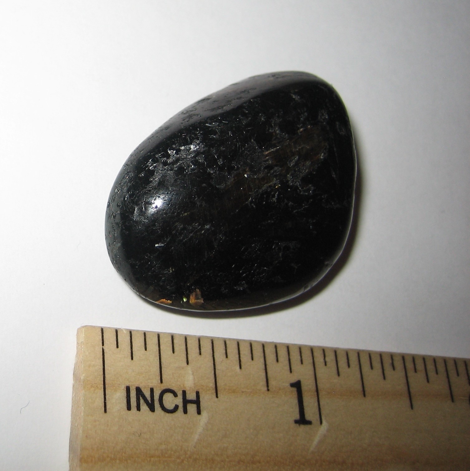 1.3″ RARE TUMBLED POLISHED AUTHENTIC NUUMMITE STONE FROM GREENLAND 17.6grams *15