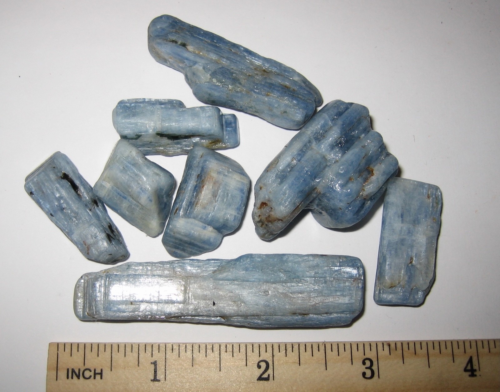 8 BEAUTIFUL TUMBLED NATURAL 0.7″- 2.5″ BLUE KYANITE CRYSTAL MINERALS ~ 112.1g *1