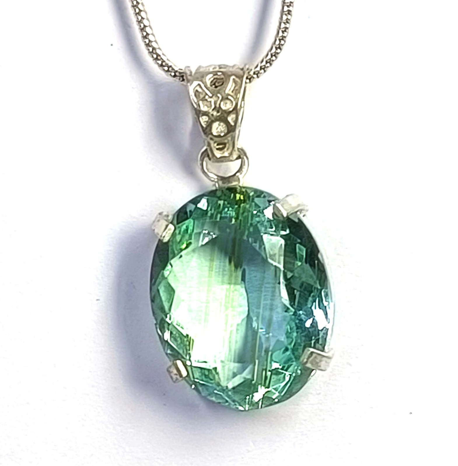 55 Ct Natural Blue Aquamarine Oval Shape 925 Silver Pendant IGL Gemstone 6JHL