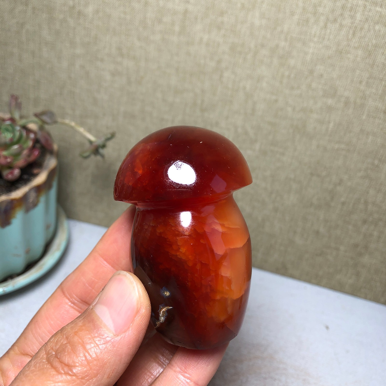 62-40-40mm Rare NATURAL red agate mushroom polishing Crystal specimen 141g A3770