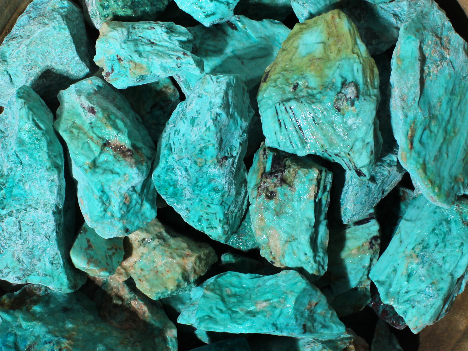 Turquoise – Rough Rocks for Tumbling – Bulk Wholesale 1LB options