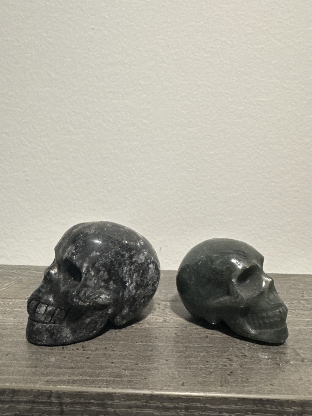 Mixed Material Crystal Skull Set Of 2- 315 Total Grams