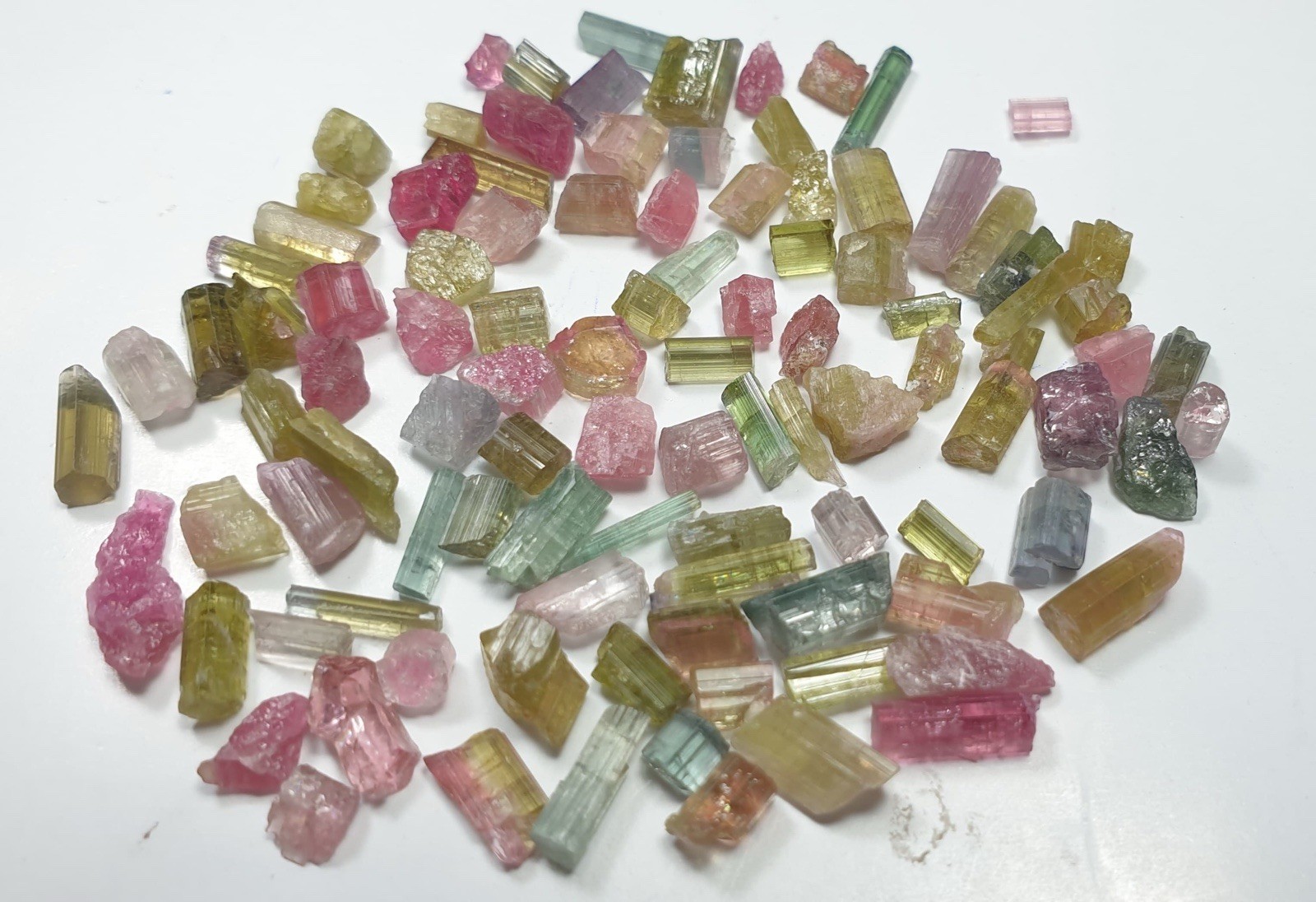 8 items per paiket Natural Multiple Colour Tourmaline Jewellery Size Lot