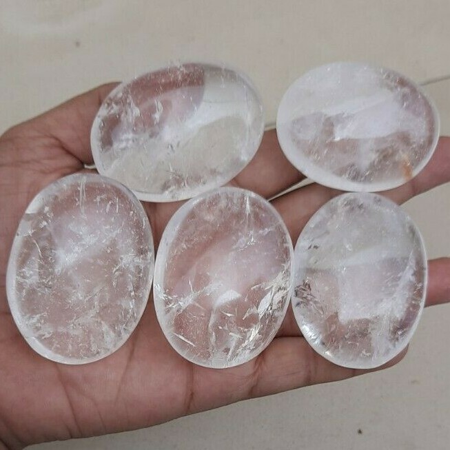 5Pcs set Natural Clear Crystal Quartz Palmstone Pocket Stone Sphatik 50-60MM