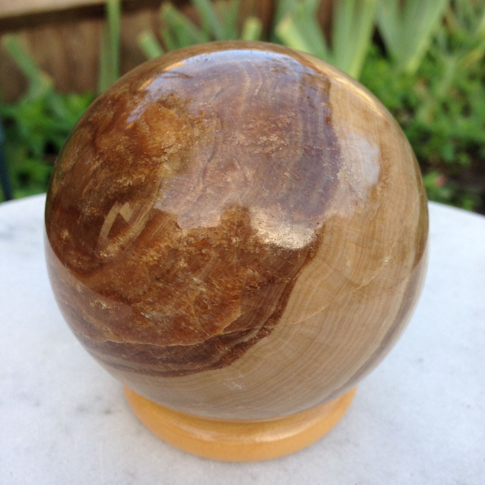 Large Aragonite Crystal Sphere Ball Healing Stress Capricorn Stone 560g 7.9cm
