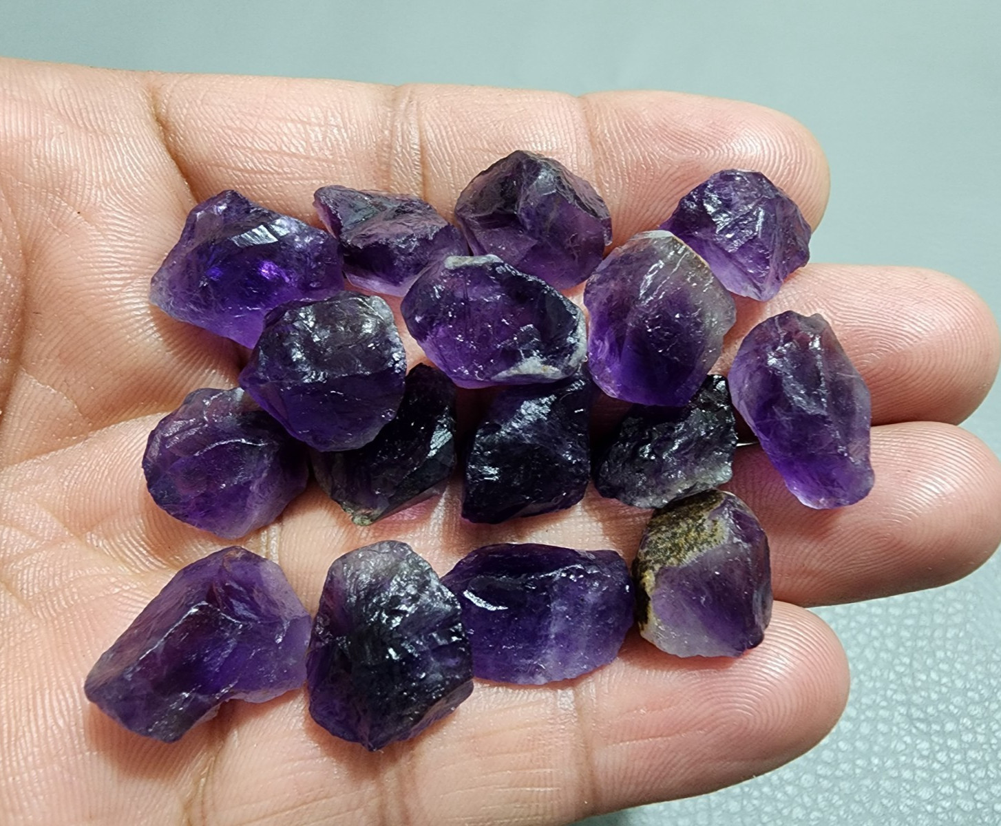 16 Pcs Beautiful Purple Amethyst Rough Gemstone Raw Size 15-18 MM Crystal Stone