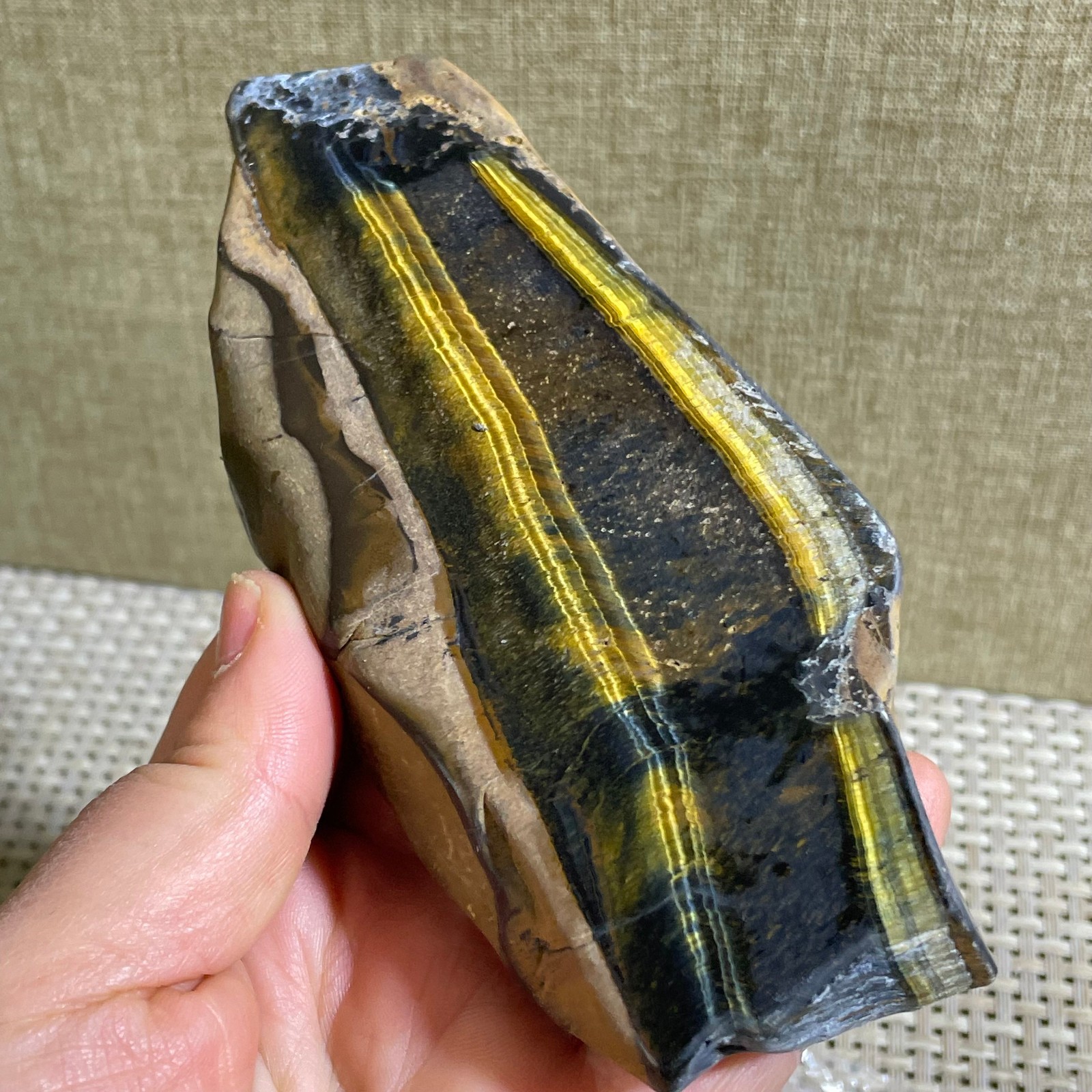 257g Natural tiger’s-eye Rough Raw Stone Rock Specimen Reiki healing