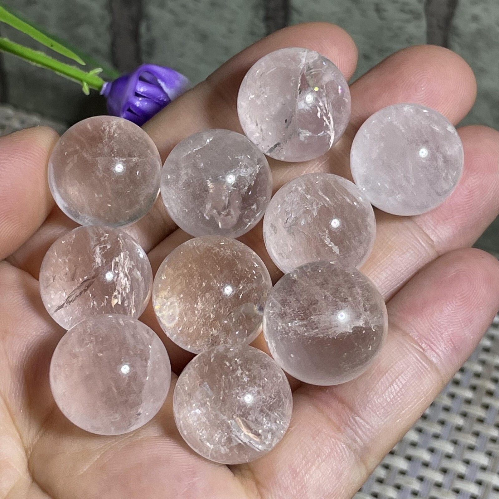 10pcs White Clear stone rock Sphere Ball reiki Healing decoration Specimen A6