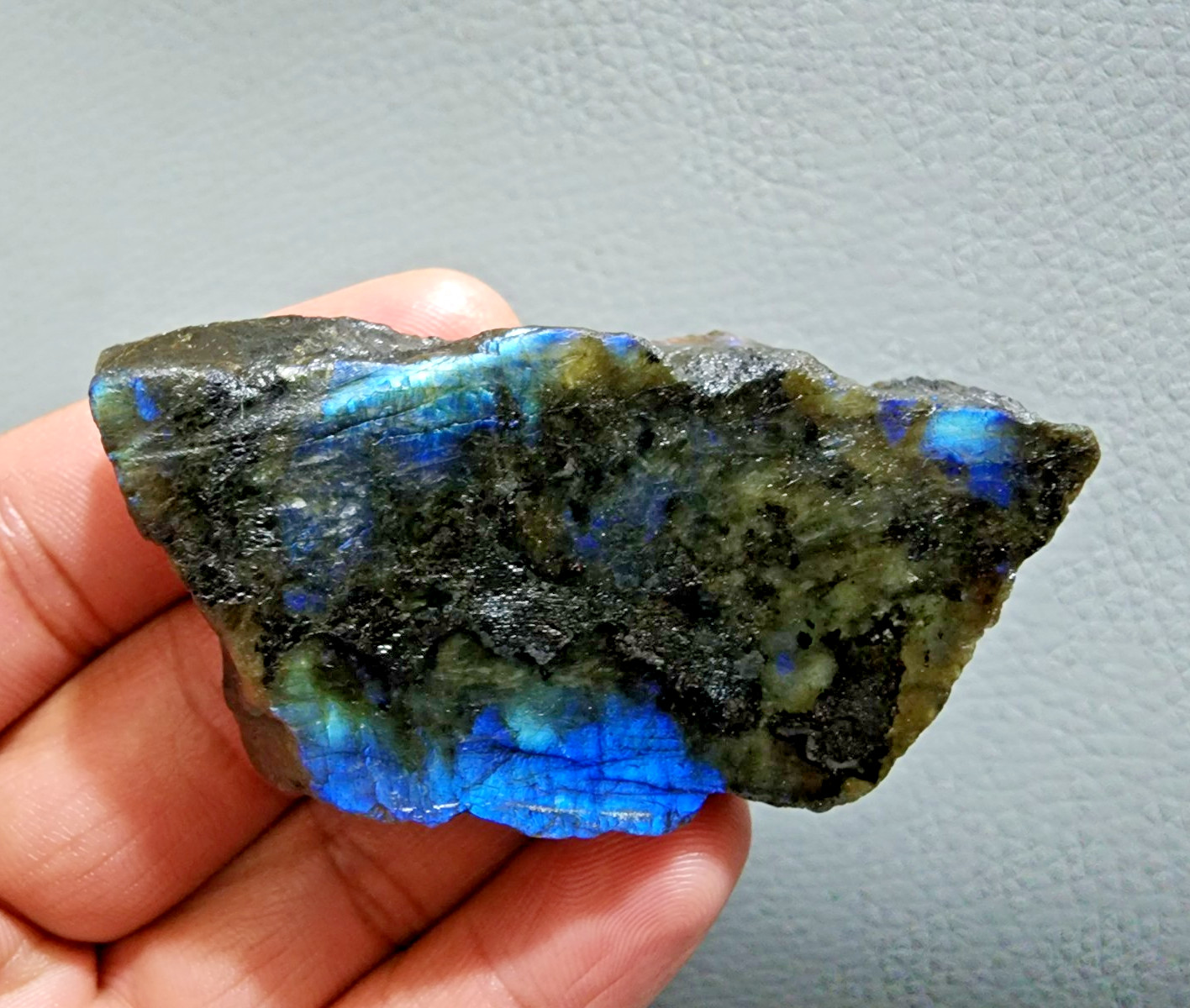 Multi Blue Labradorite Slab Rough 361Ct Crystal Gemstone Raw Labradorite Jewelry