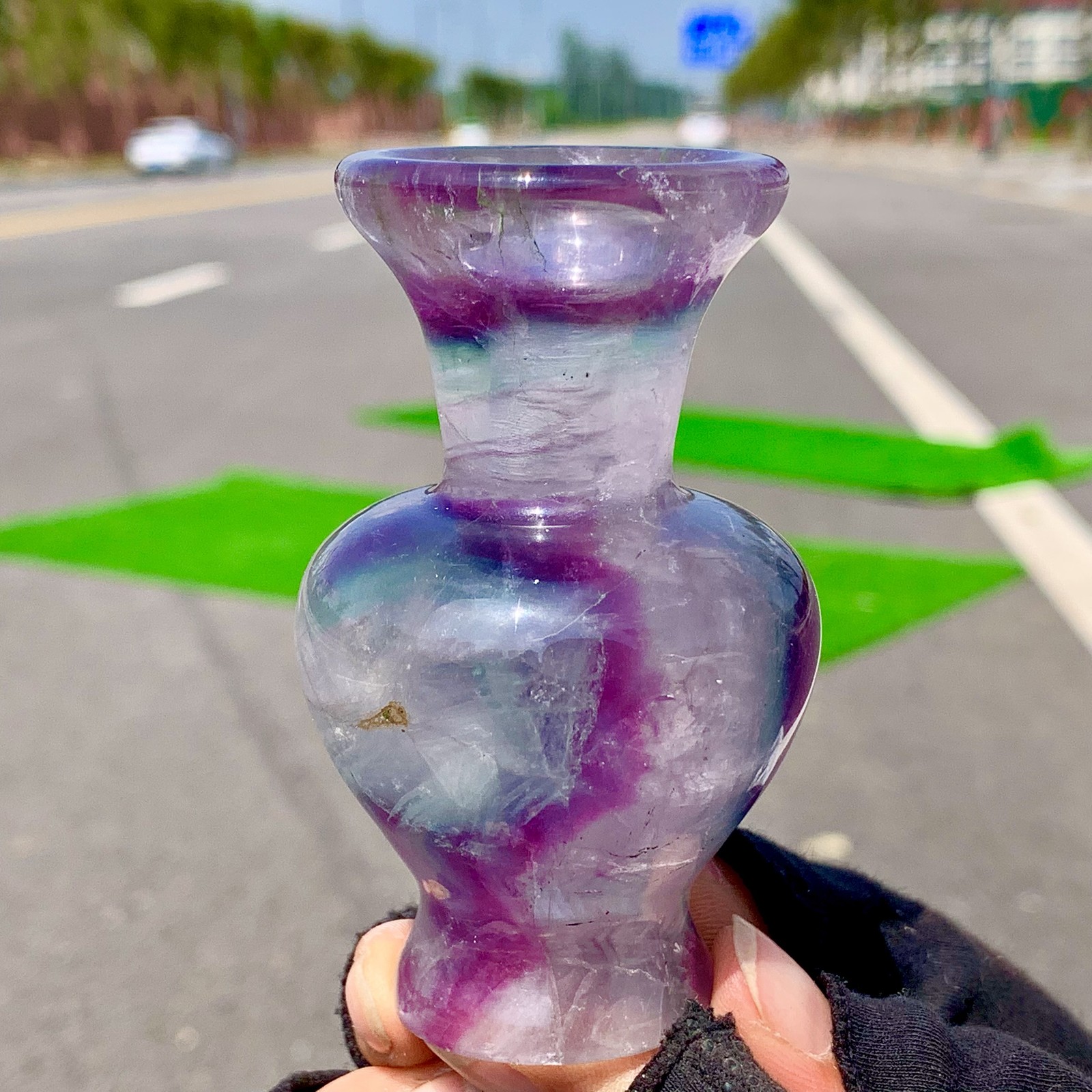 235G Natural Beautiful Colours Fluorite Crystal Carving vase Healing