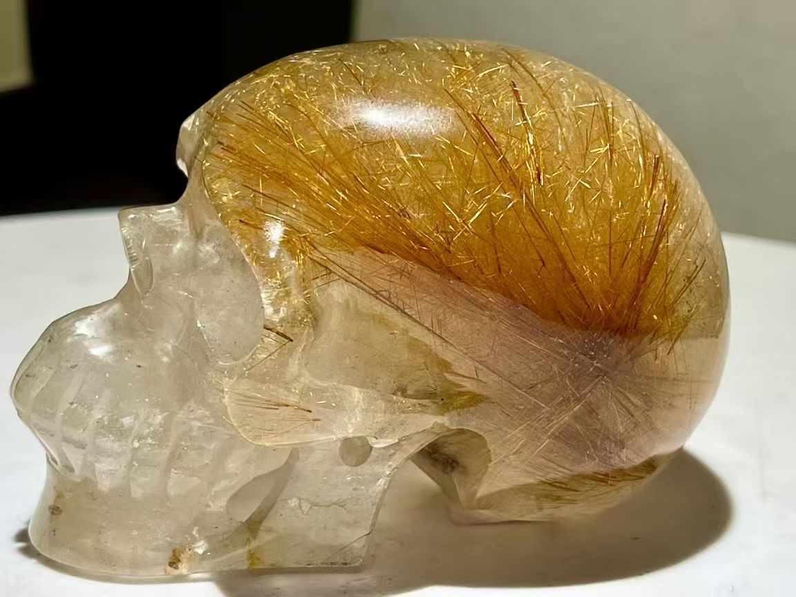 85*58mm Top Natural Gold Rutilated Quartz Titanium Crystal Crystal skull