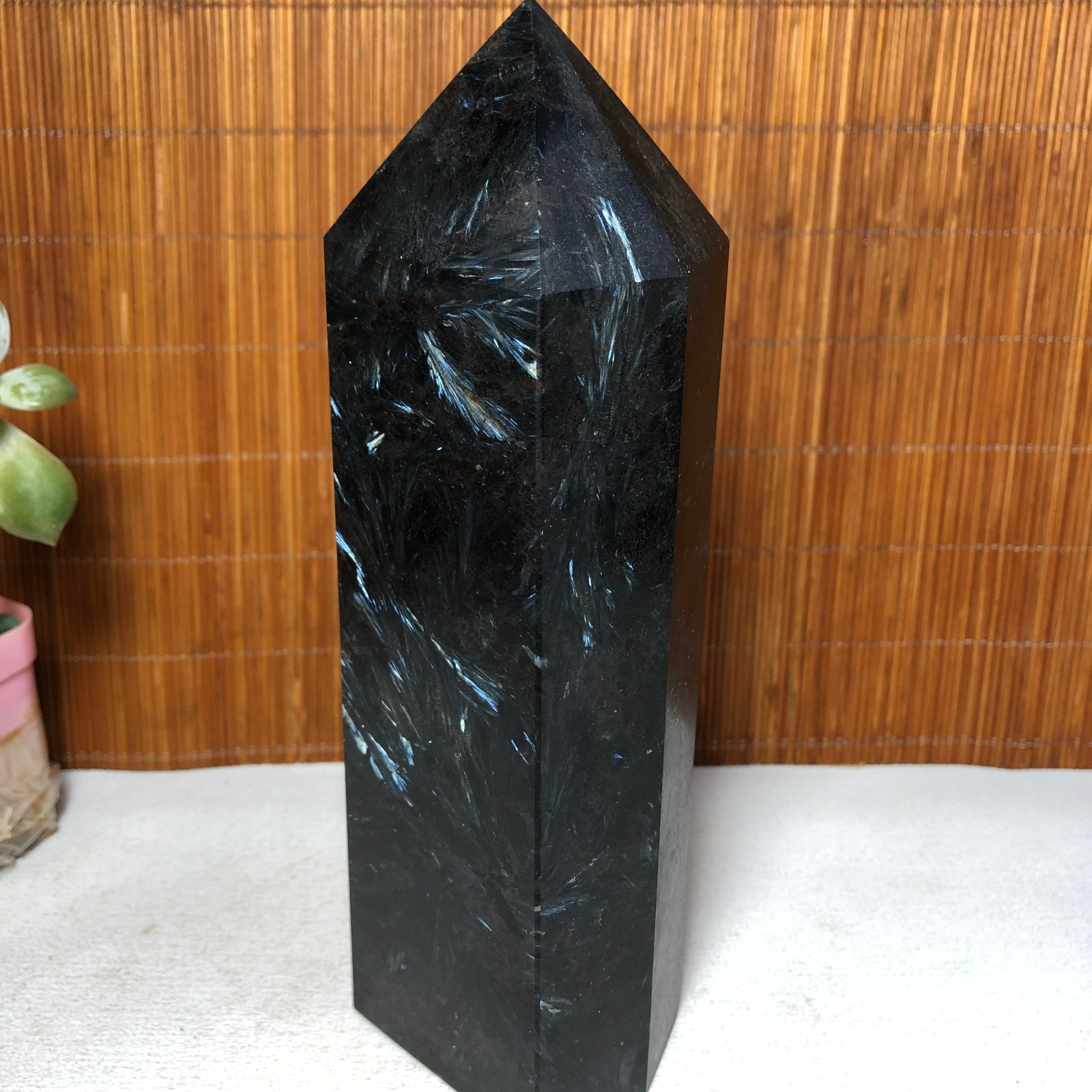 1038g Natural Fireworks Stone Crystal Wand Point Healing free standing A2289