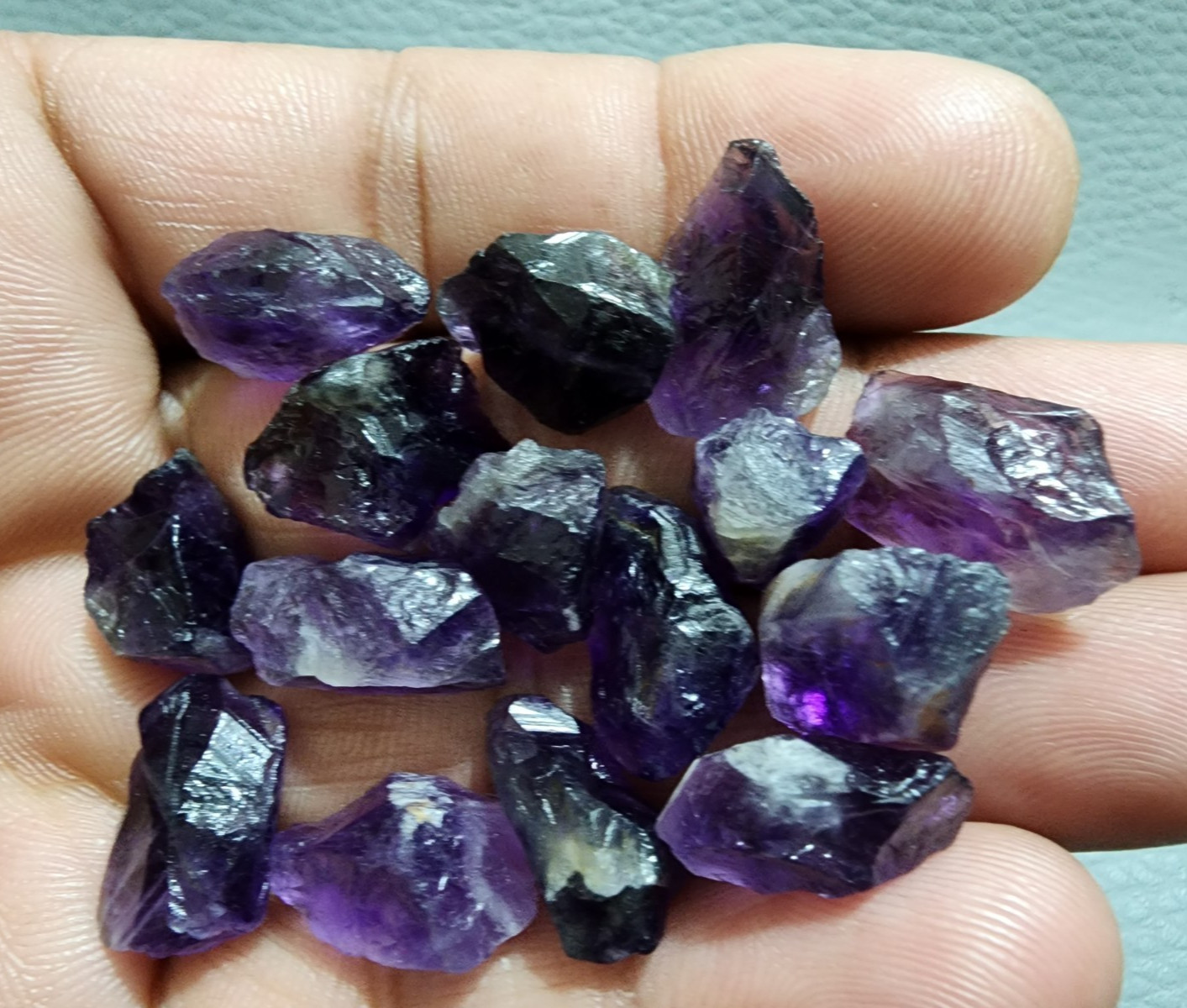 Beautiful 15 Pcs Purple Amethyst Rough Gemstone Crystal Rough Raw Size 11-17 MM