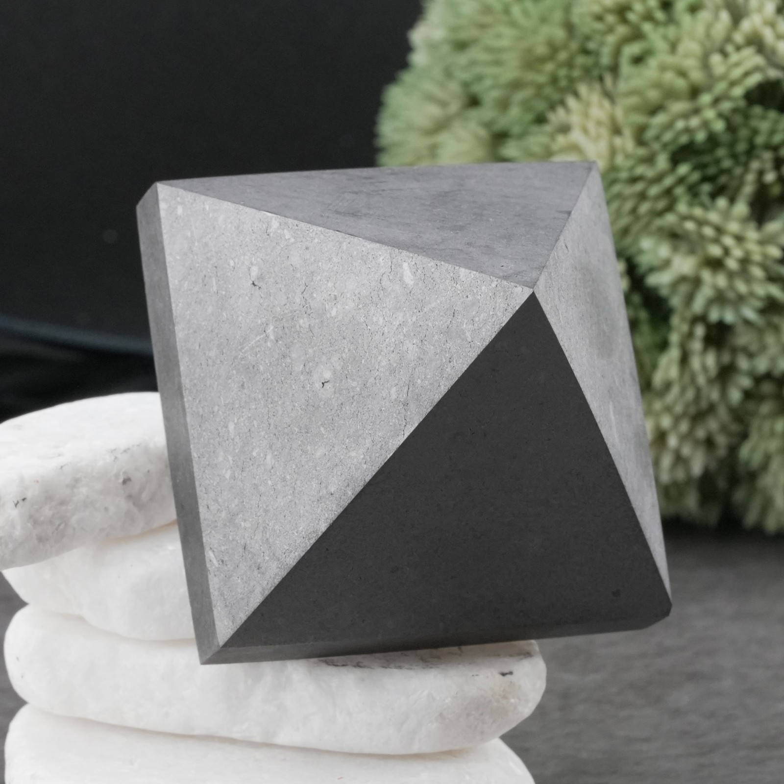 Shungite Pyramid EMF Protection Home Energy Healing Gift Black Decor Crystals