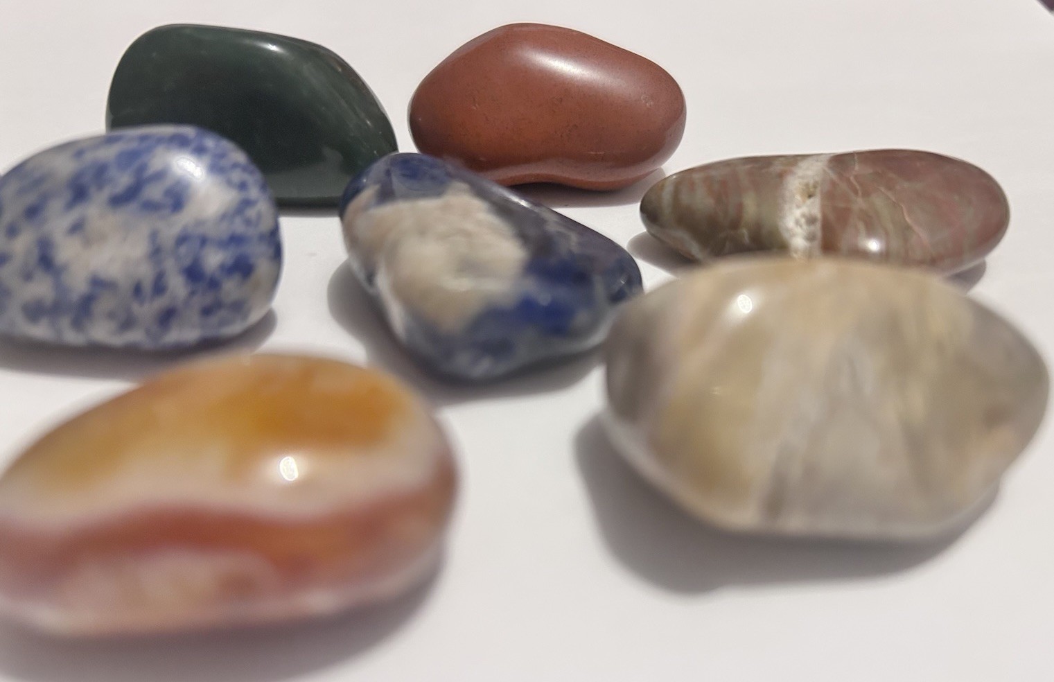 Mixed Tumbled Stones Lot 10 Pcs-Healing Crystals Agate Jasper Sadalite Aventurin