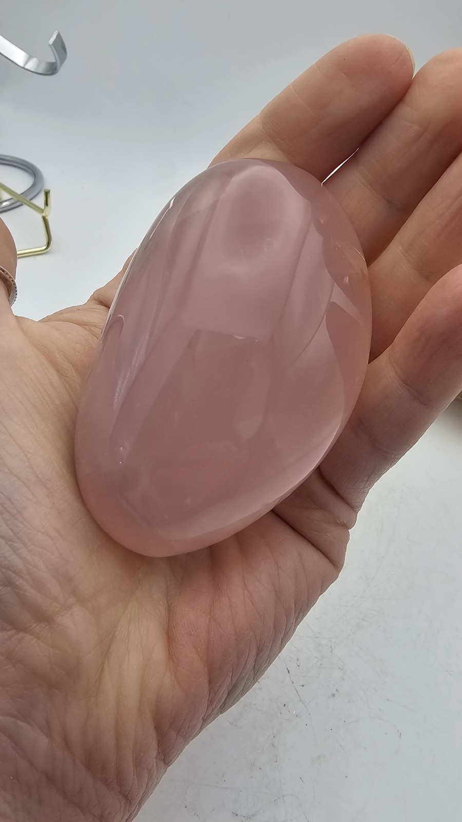 Chunky dark Rose quartz Palm Palmstone healer self Love pink 153g 6.9cm