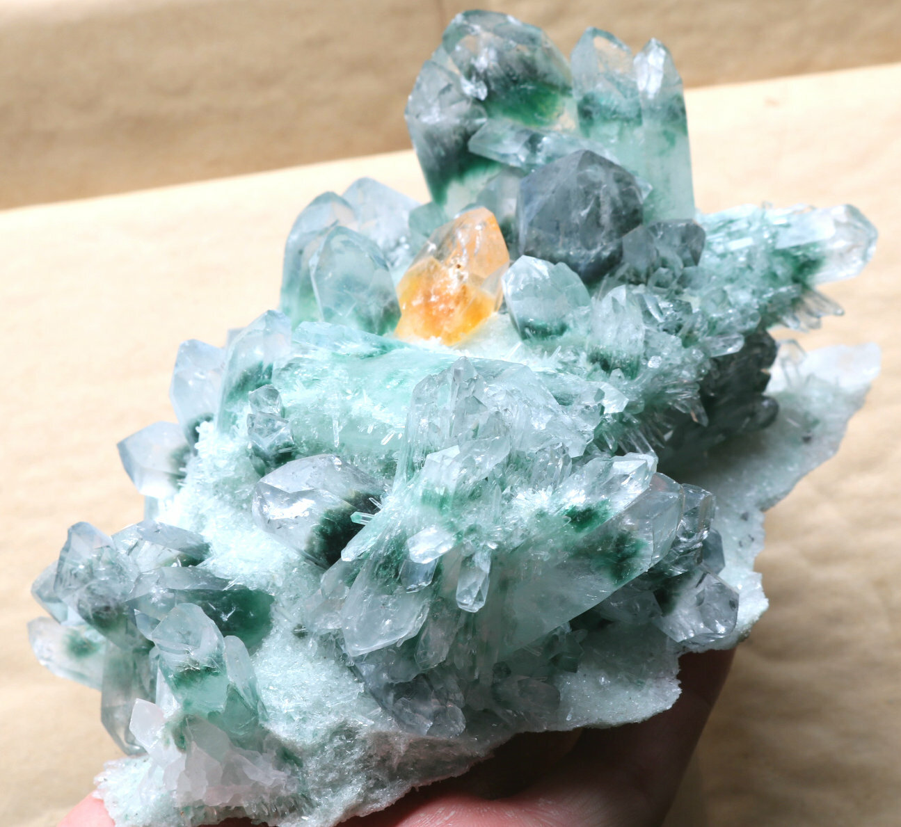 1025.9g New discovery green ghost Yellow crystal clusters of mineral samples