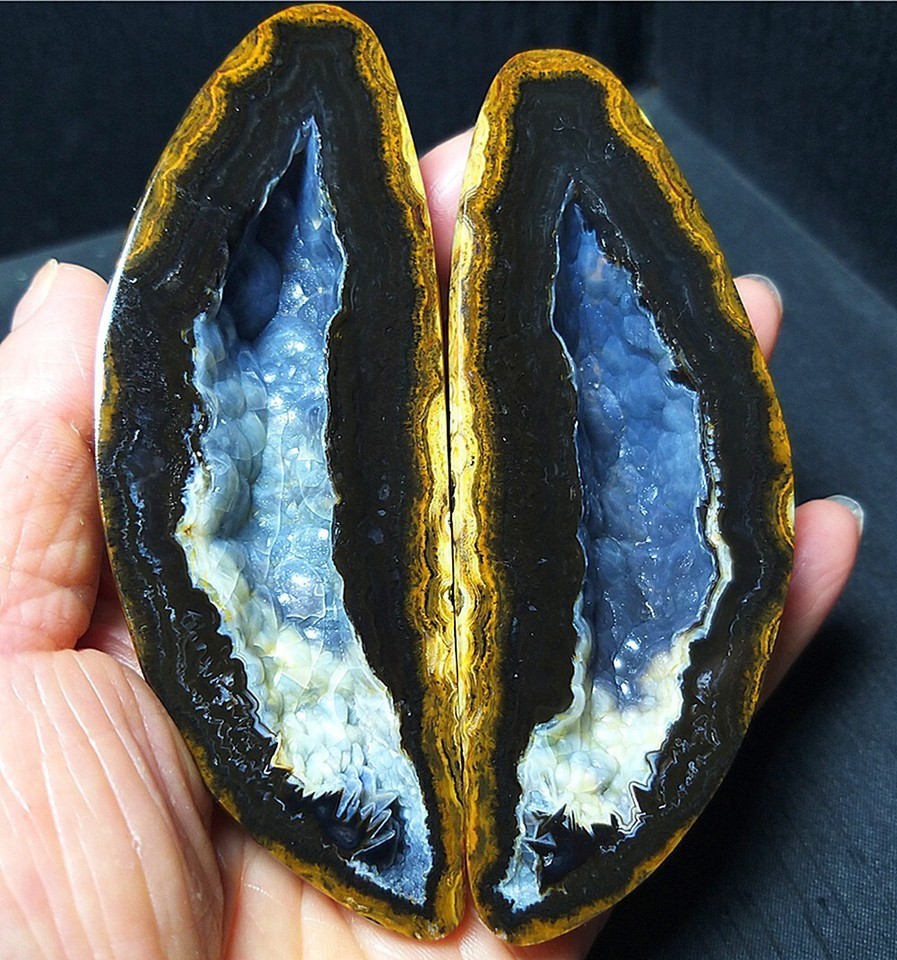 Rare 204G 1 Pair Natural Inner Mongolia Gobi Eye Agate Geode Collection CAa2594