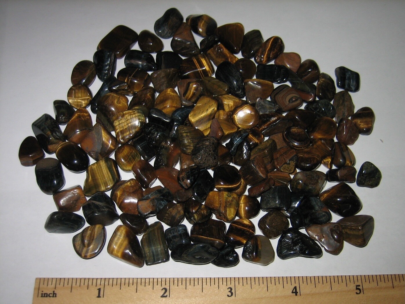 122 TUMBLED POLISHED SMALL NATURAL 0.2″- 0.6″ TIGER EYE STONES ~ 200.4grams *A