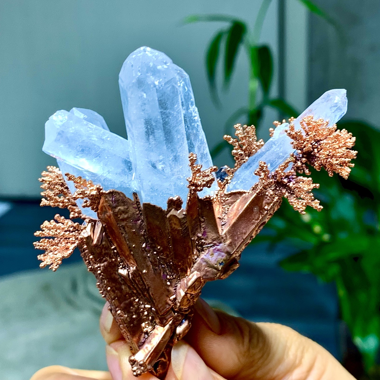 102G Rare!! iridescent Native Copper with white quartz crystal mineral-symbiosis