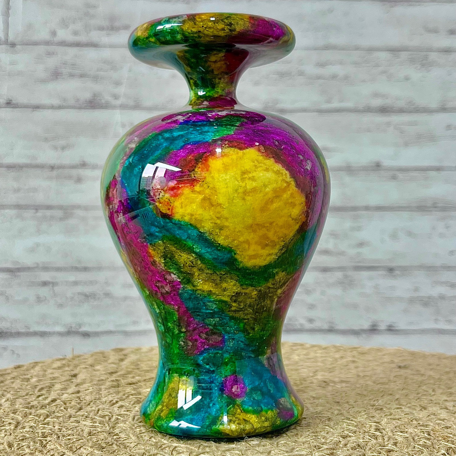 Small Neck Polychrome Jade Vase Single Stem Flower Arrangement Ornament 870 g