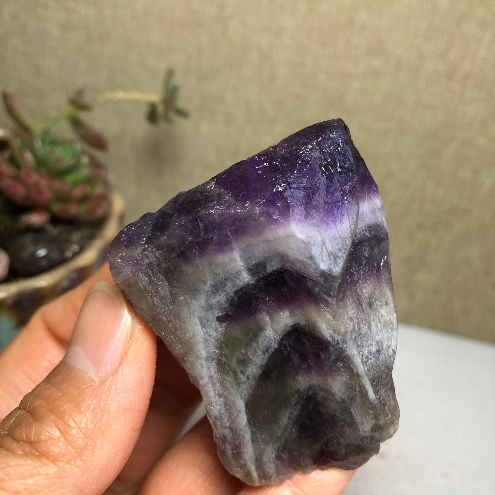 58mm Natural Dream Amethyst gemstone rough Crystal uncut specimens 110g A3813