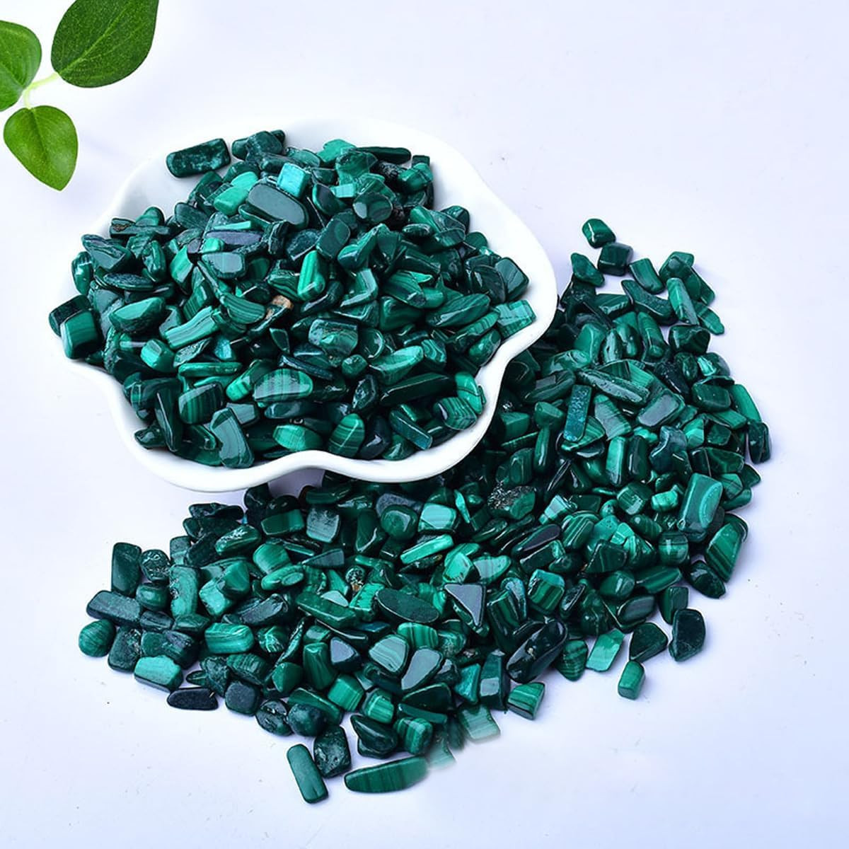 100g Natural Malachite Crystal Chips, 7-9mm Tumbled Chips Crushed Crystal Stone,