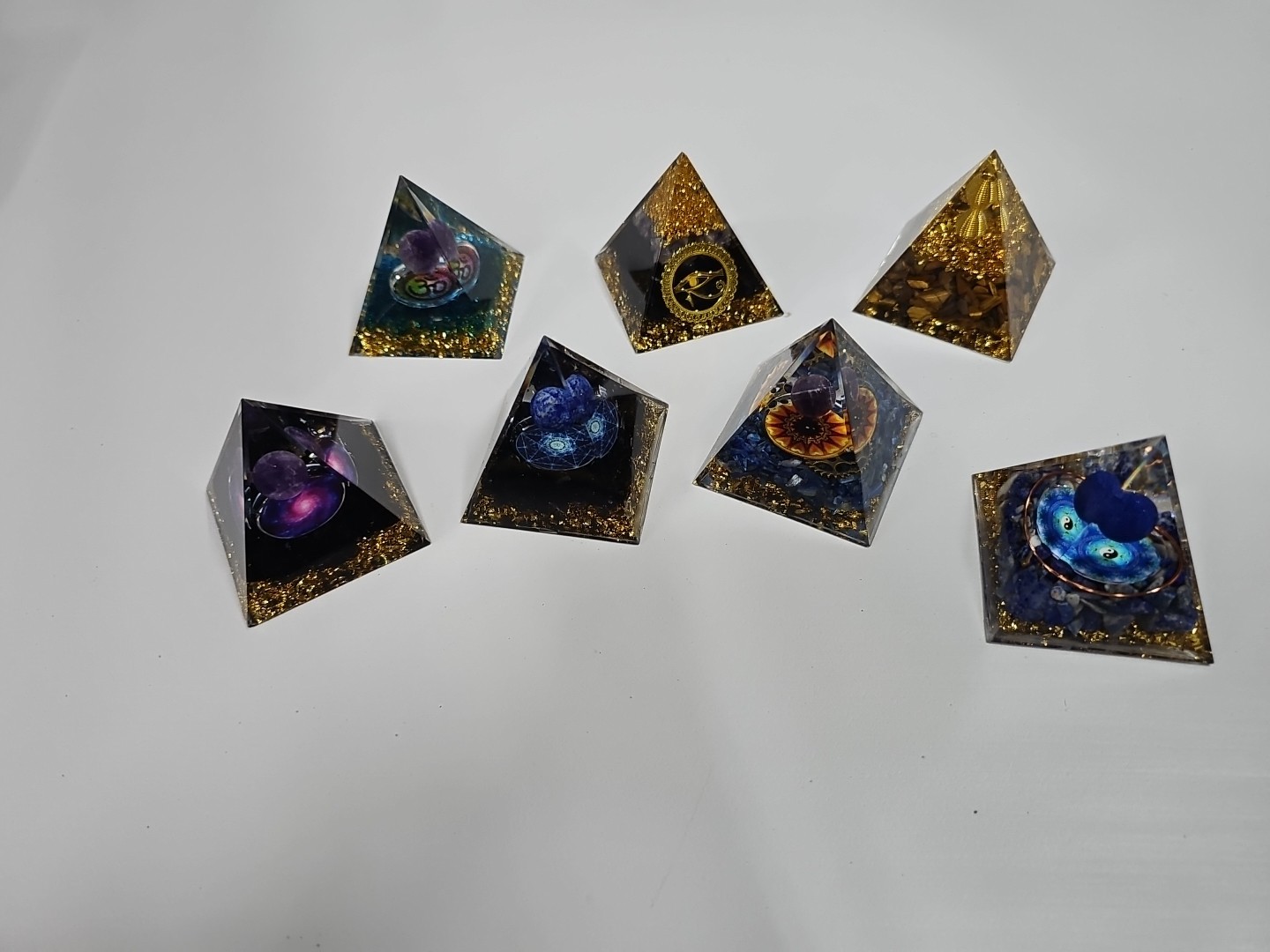 Orgone Pyramids Set Of 7 5 cm X 5 cm Multiple Colors