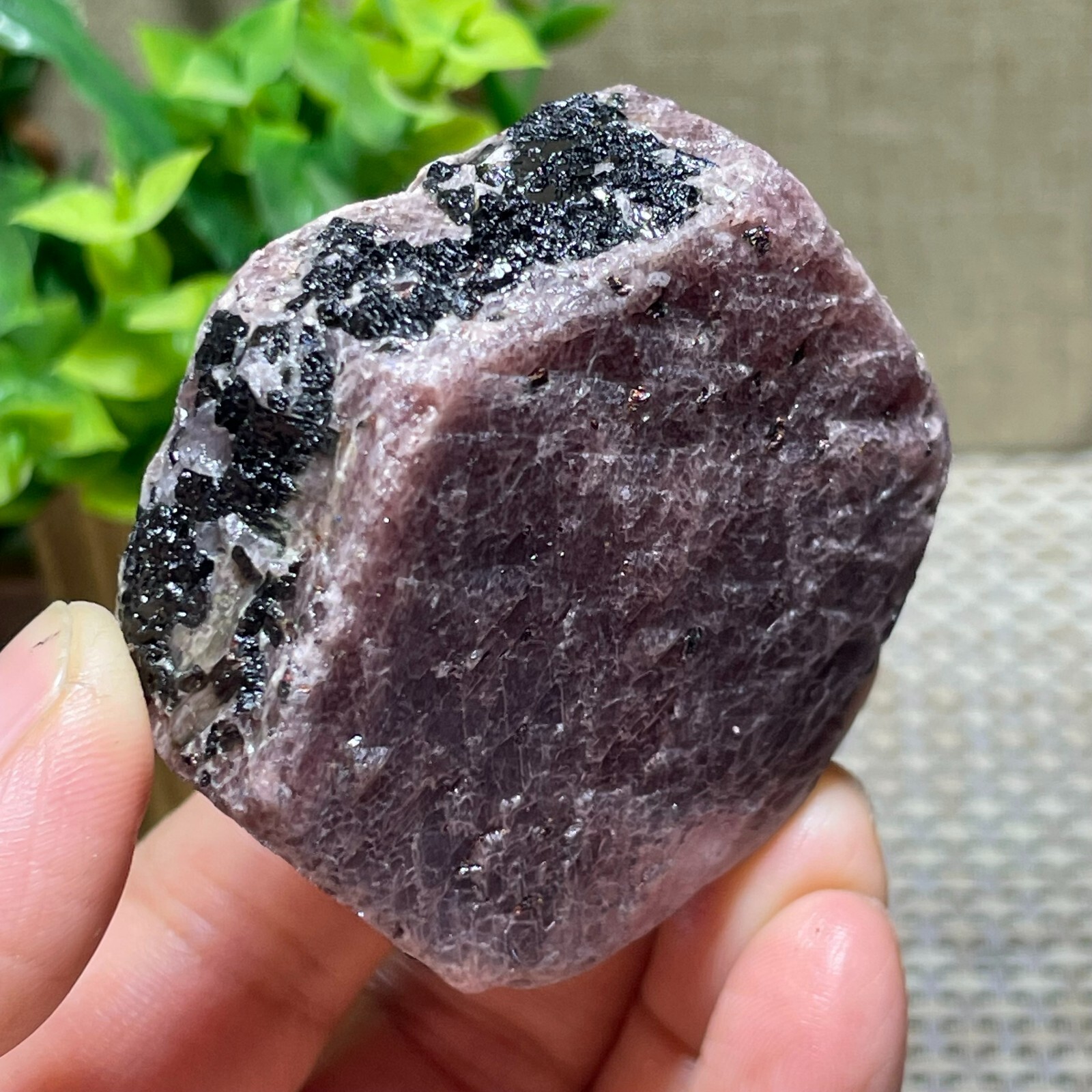 Rough Red Corundum Stones – Raw Ruby stone crystal Reiki Madagascar 183g A51