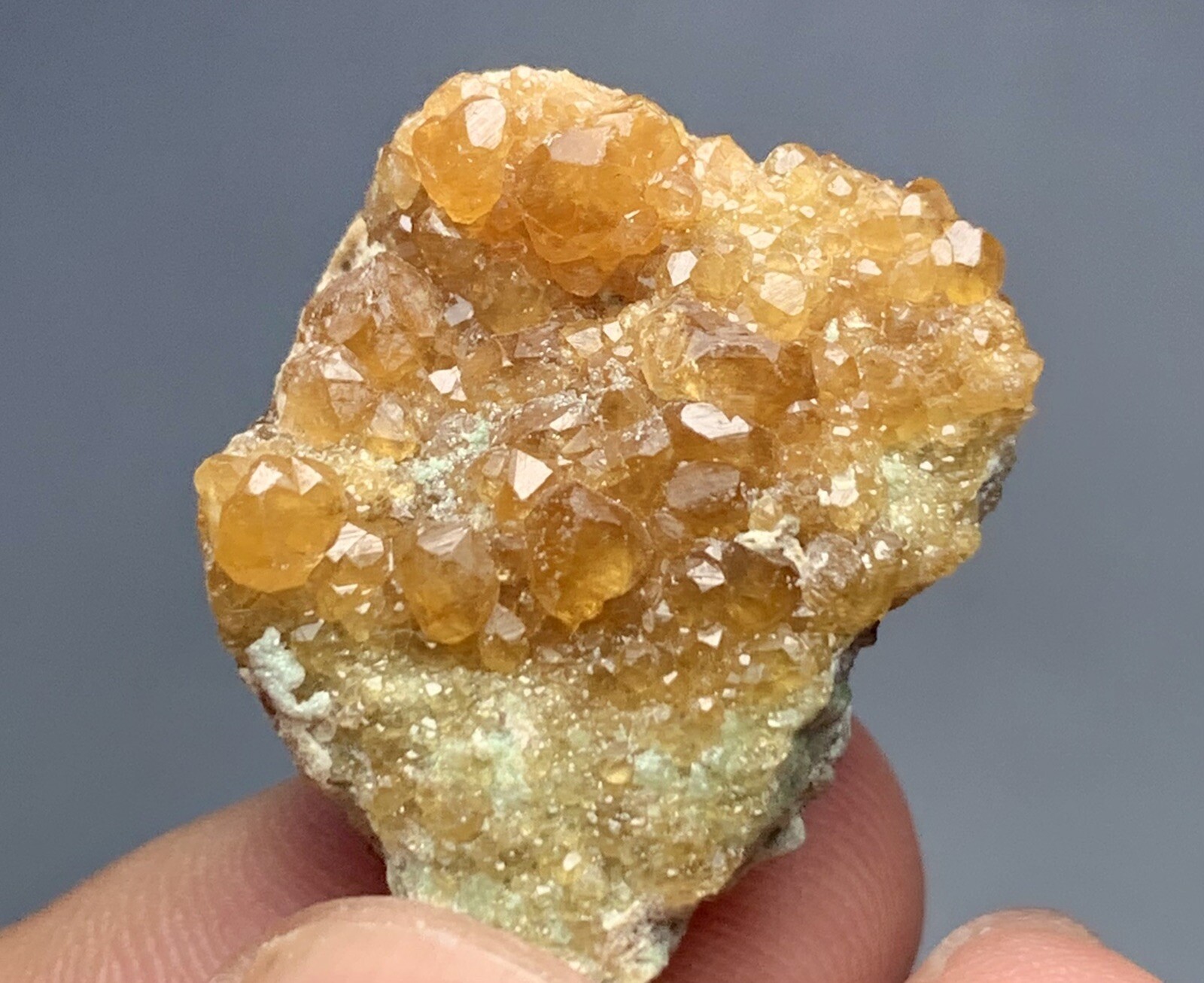 42 Cts Natural Garnet Crystal Specimen From Pakistan.